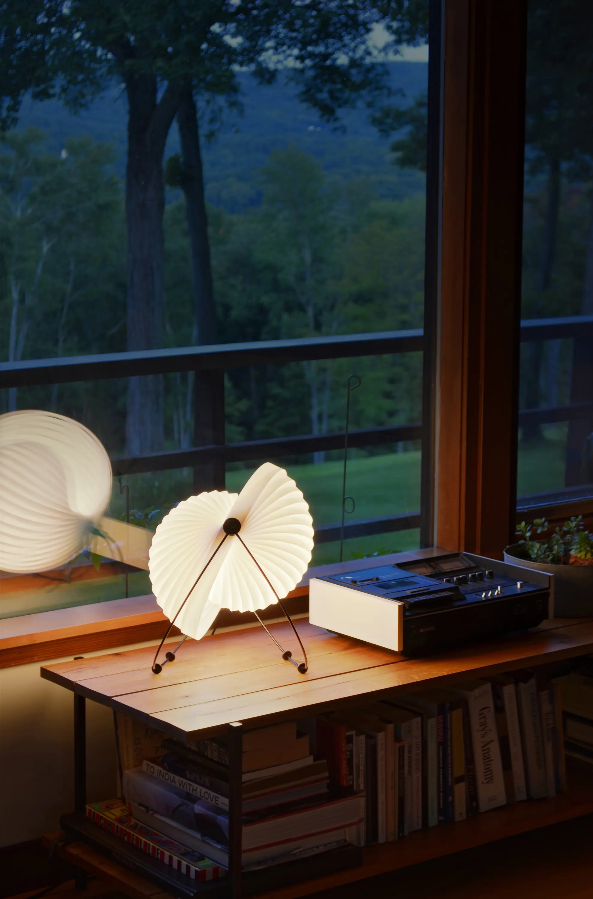 Objekto - Eclipse Table lamp