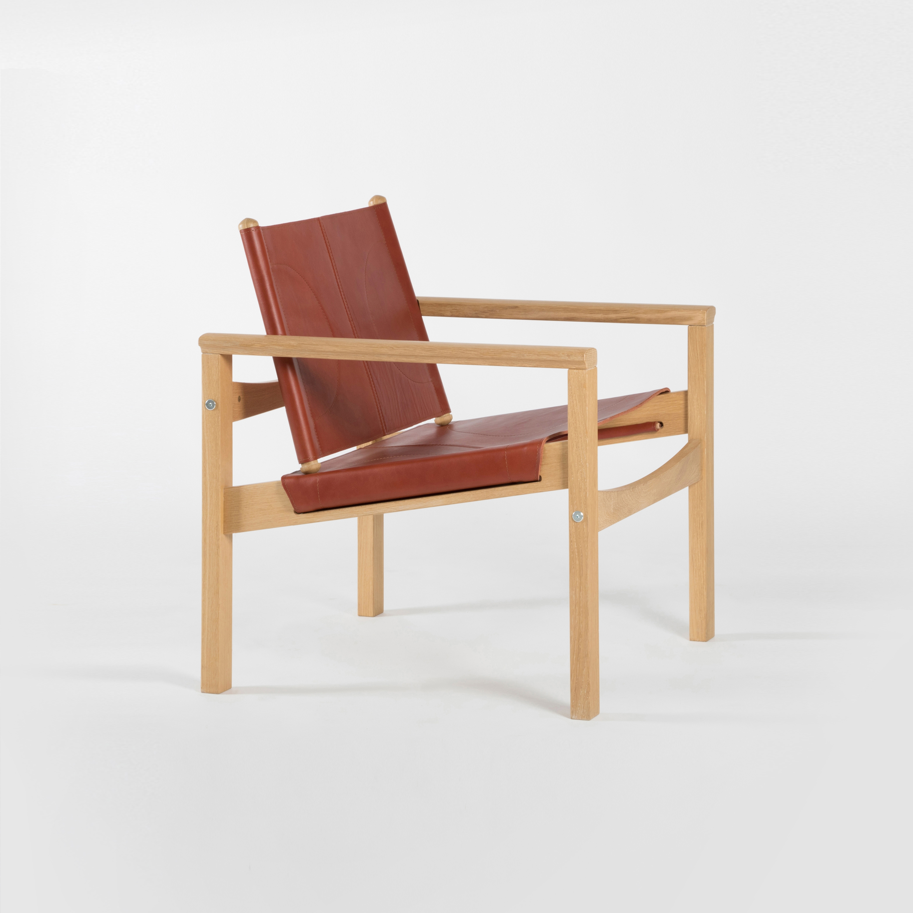 PegLev Armchair - Oak/Terracotta