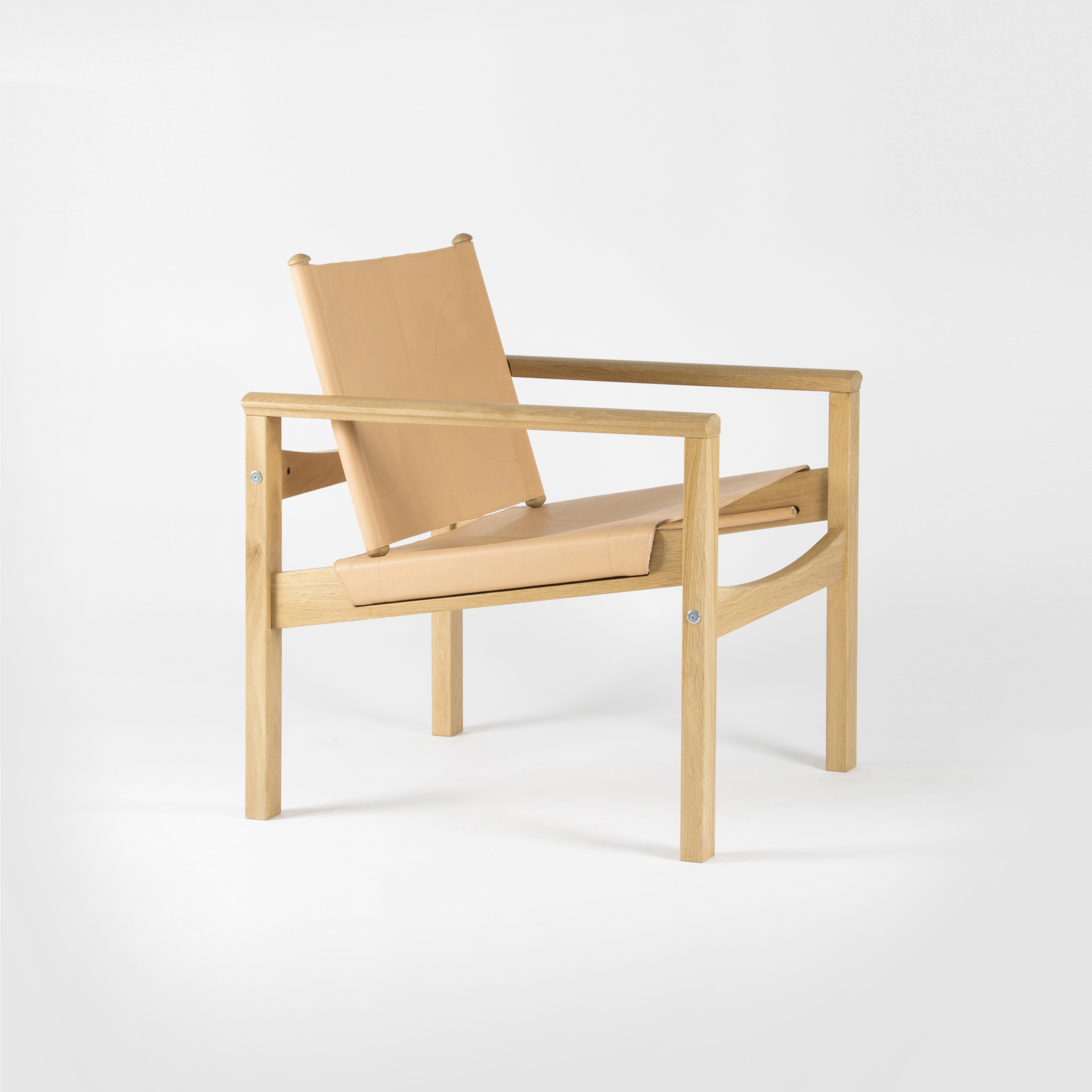 PegLev Armchair - Oak/VVN