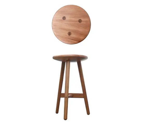 Mendes-Hirth - Tezê Stool