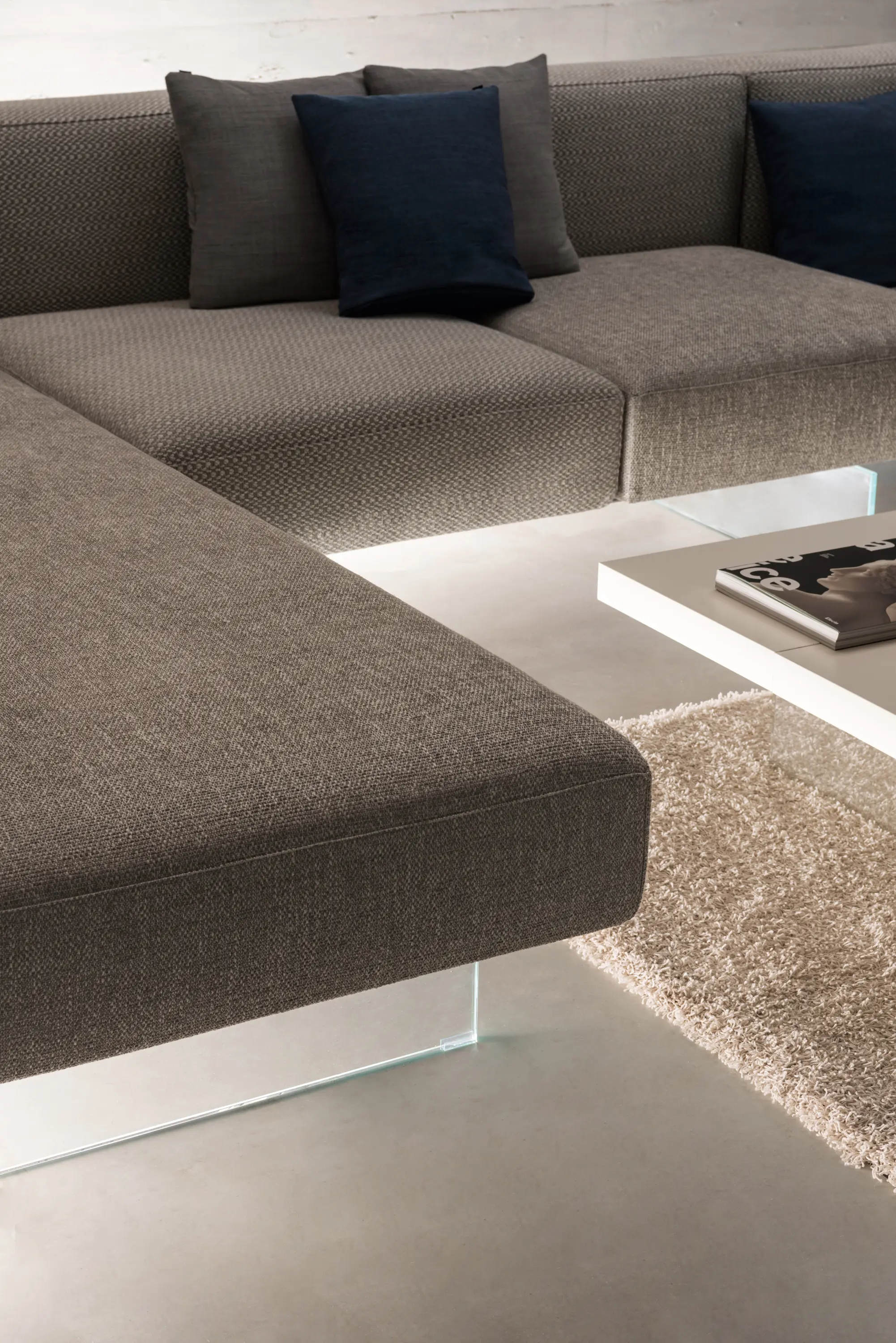 LAGO - Air Sofa - 2686