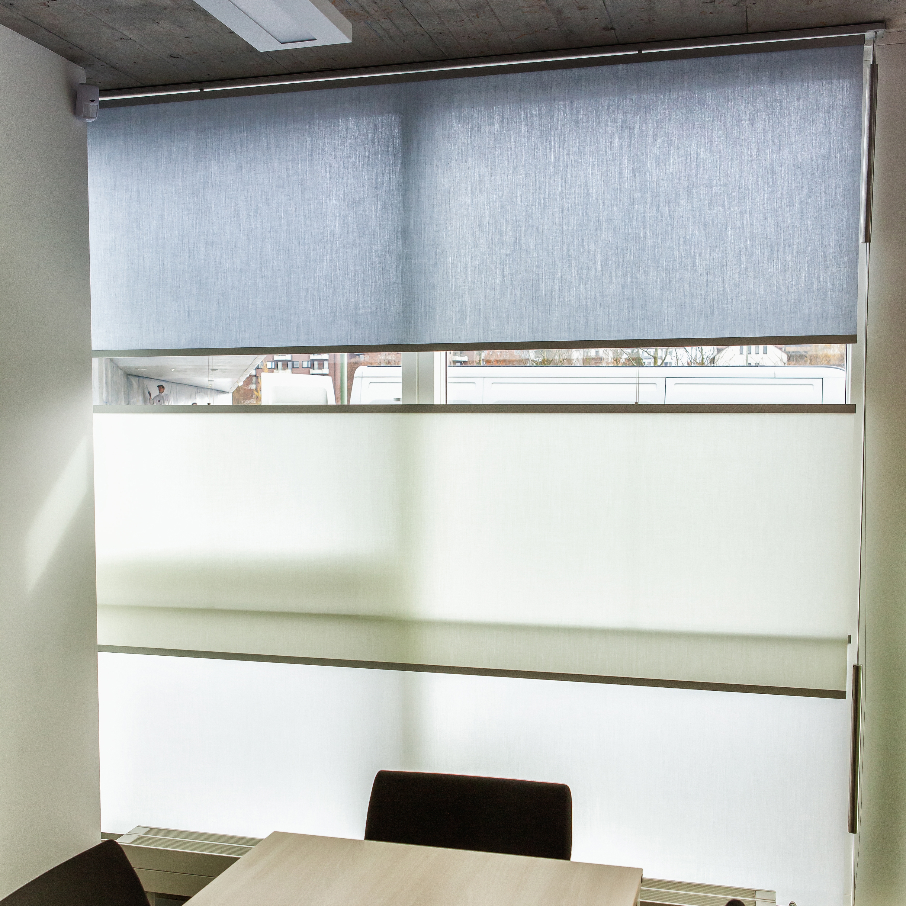 Display product Textures | Flow from manufacturer Wood & Washi