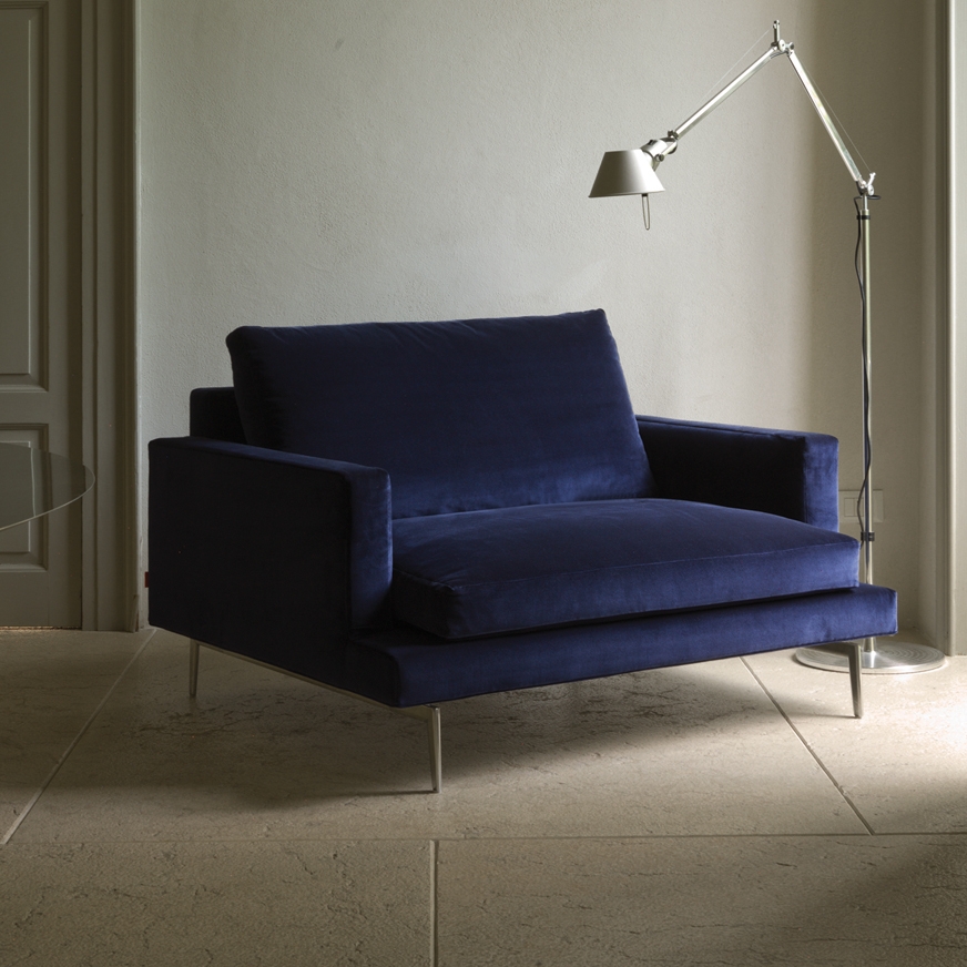 Display product Larsen from manufacturer Verzelloni