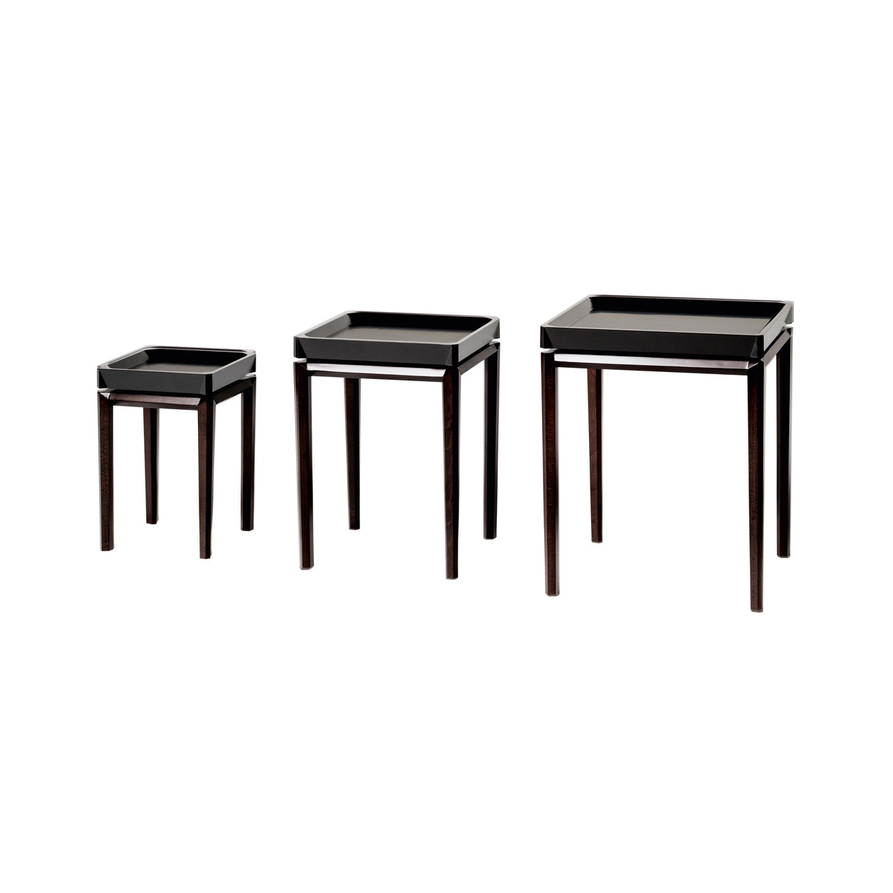 Mostrar el producto Sestiere Trio Nest Tables del fabricante Rubelli