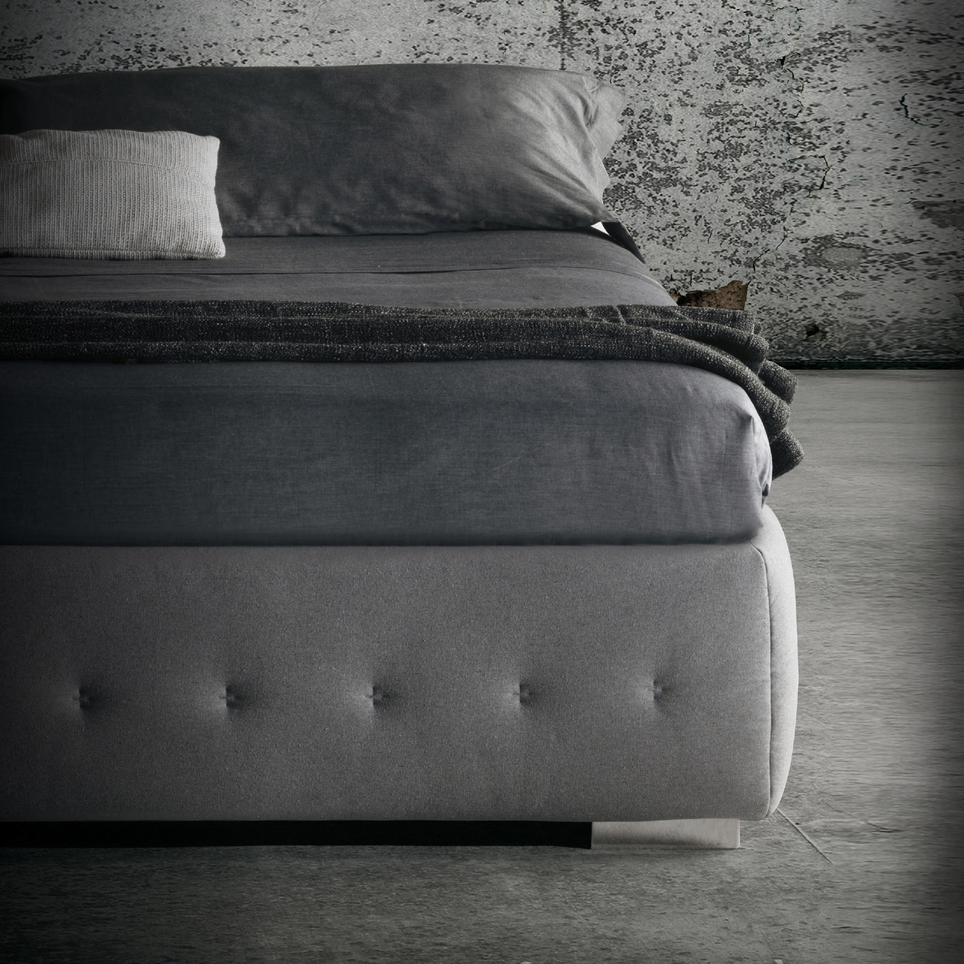 Display product Raja Sommier H.37 from manufacturer Milano Bedding