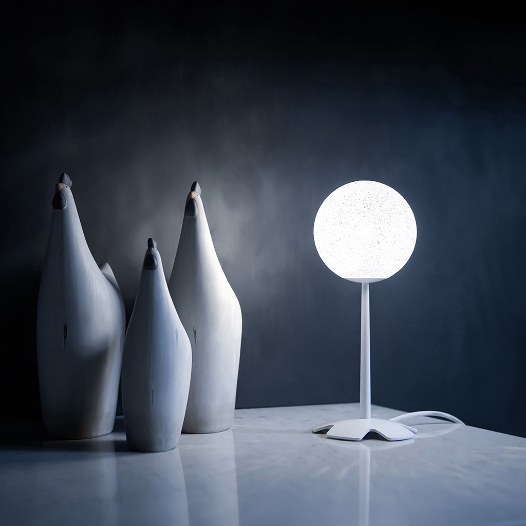 TABLE LAMPS
