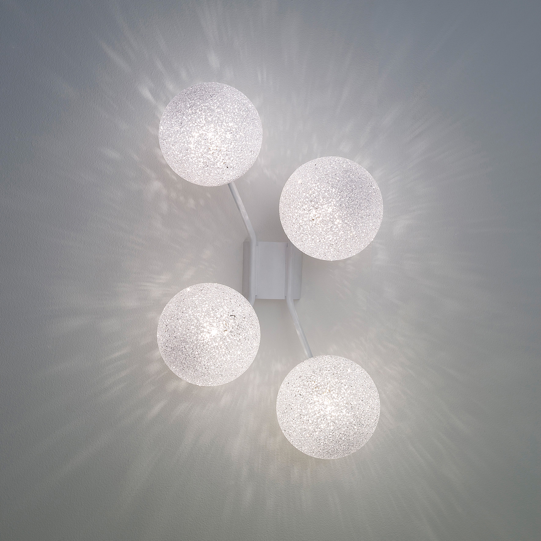 Afficher le produit Iceglobe Micro A4 du fabricant Lumen Center Italia