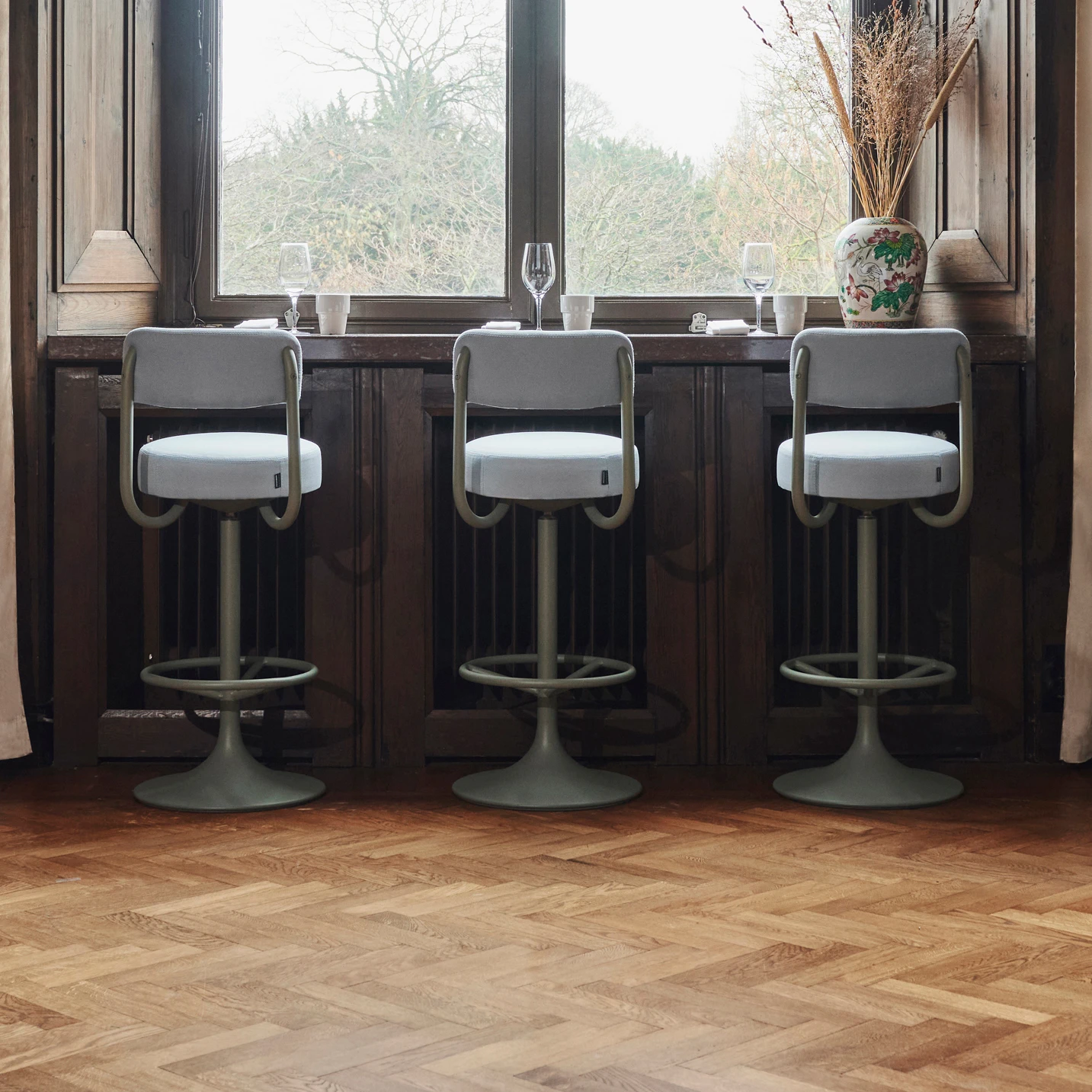BARSTOOLS