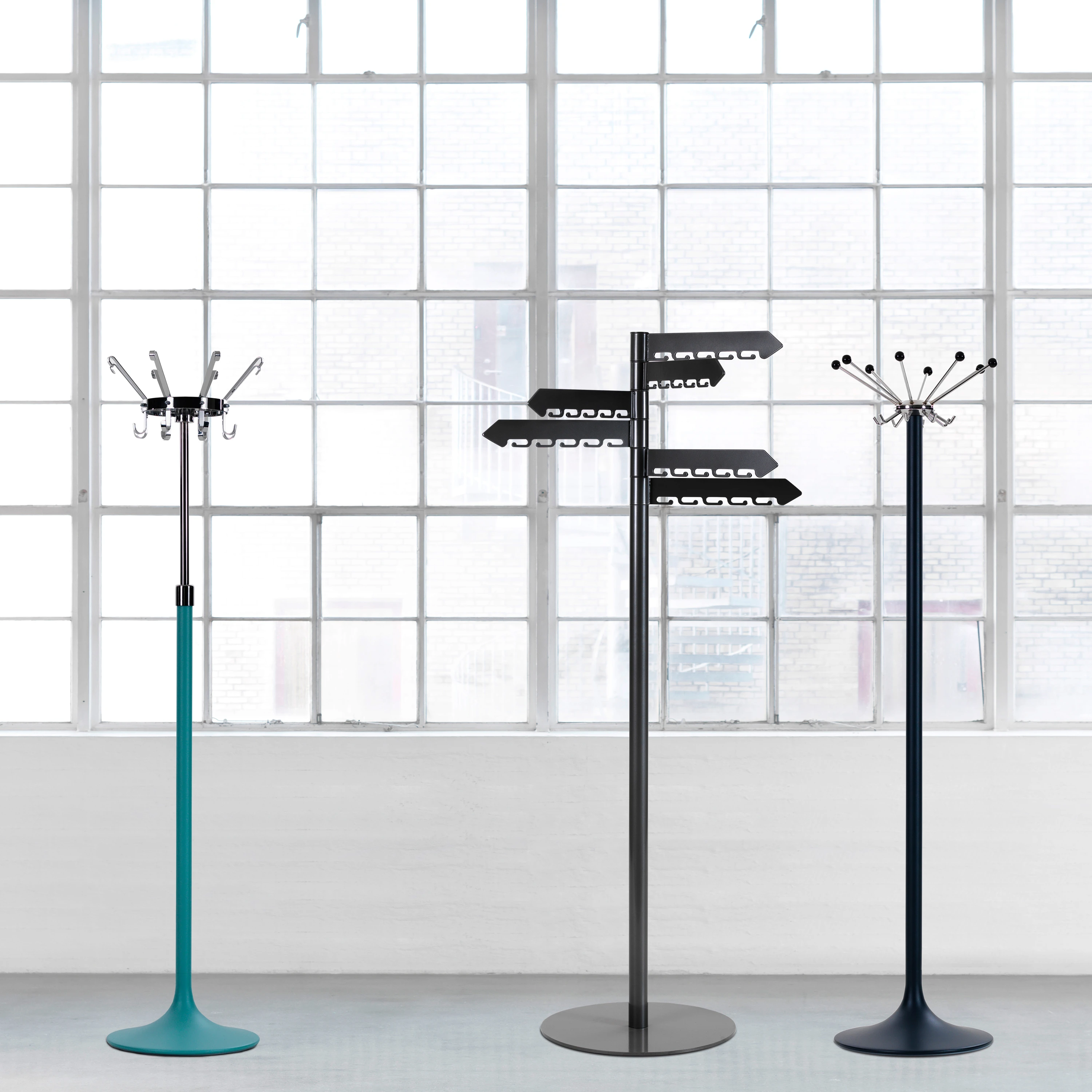 COAT HANGERS | ACCESSORIES