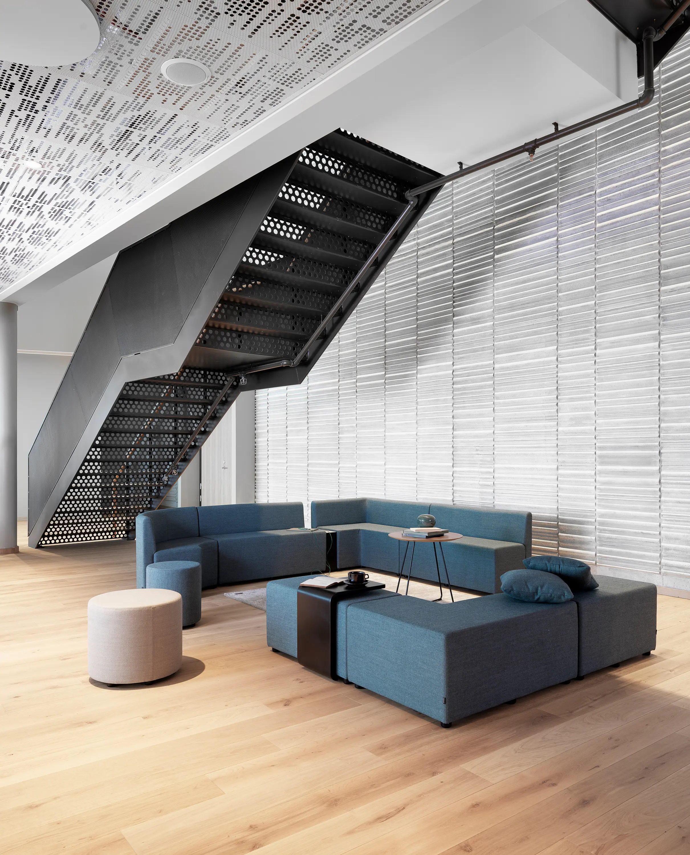 Johanson Design - B-Bitz