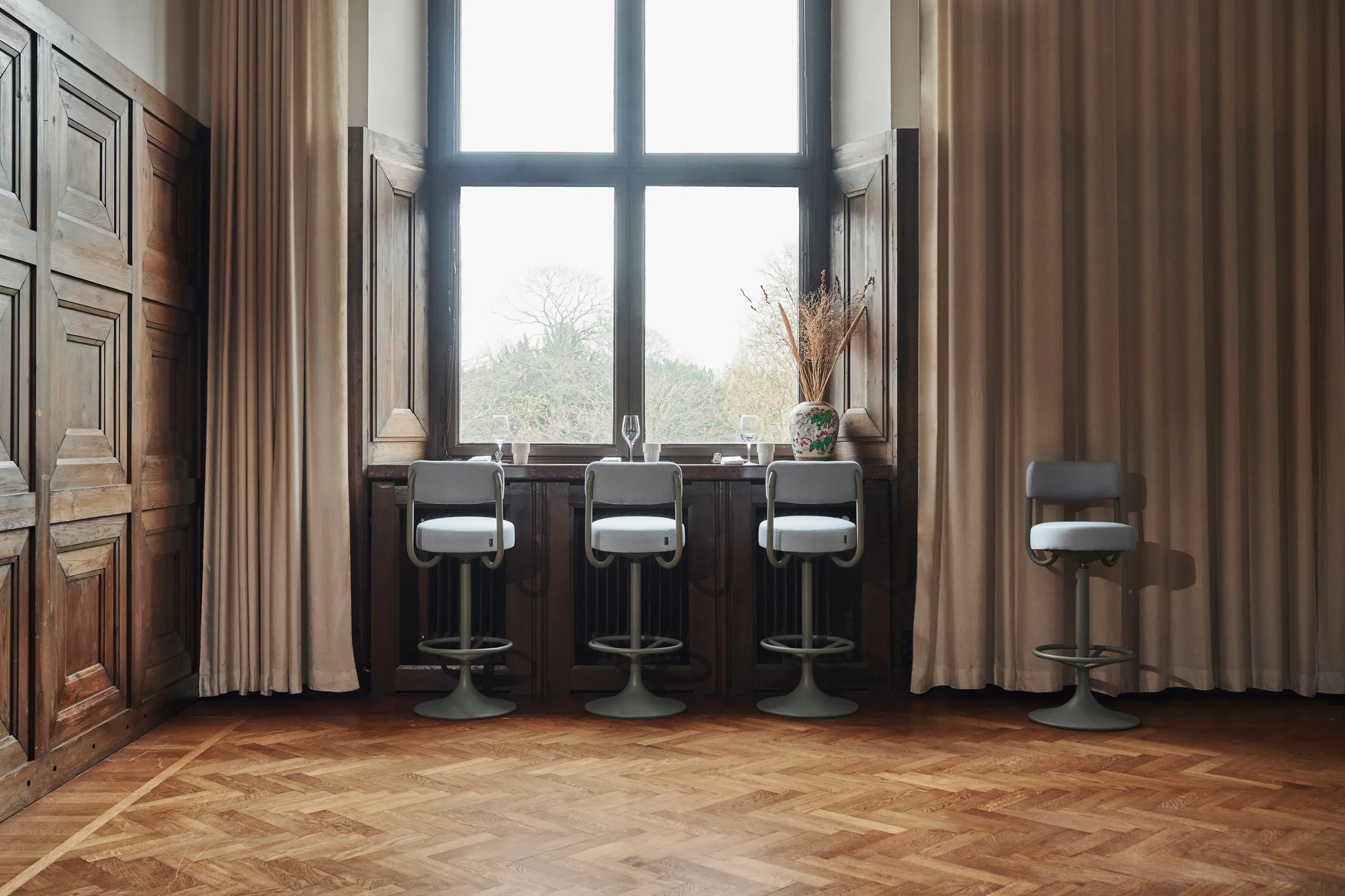 Johanson Design - Cobra