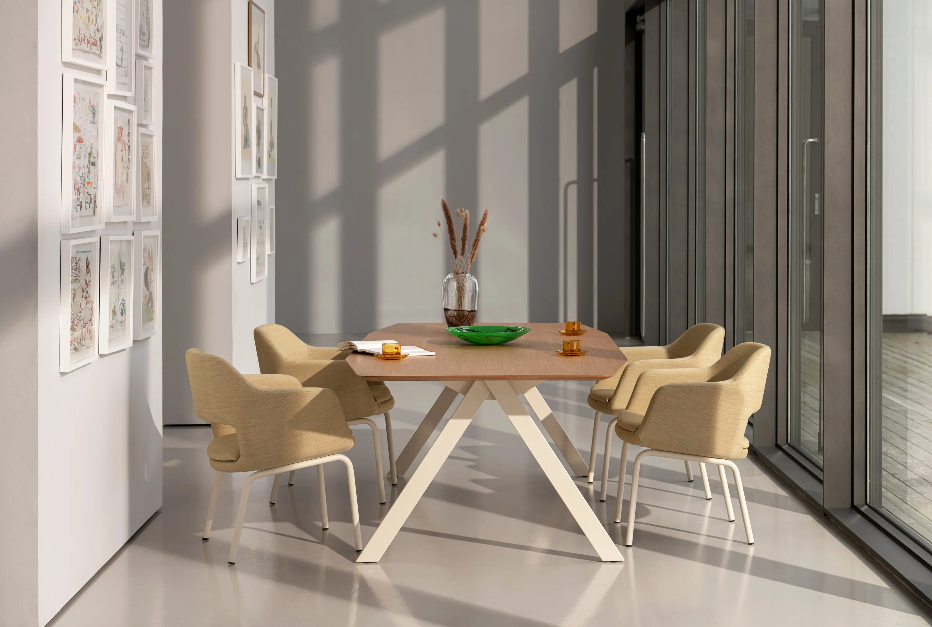 Johanson Design - Largo