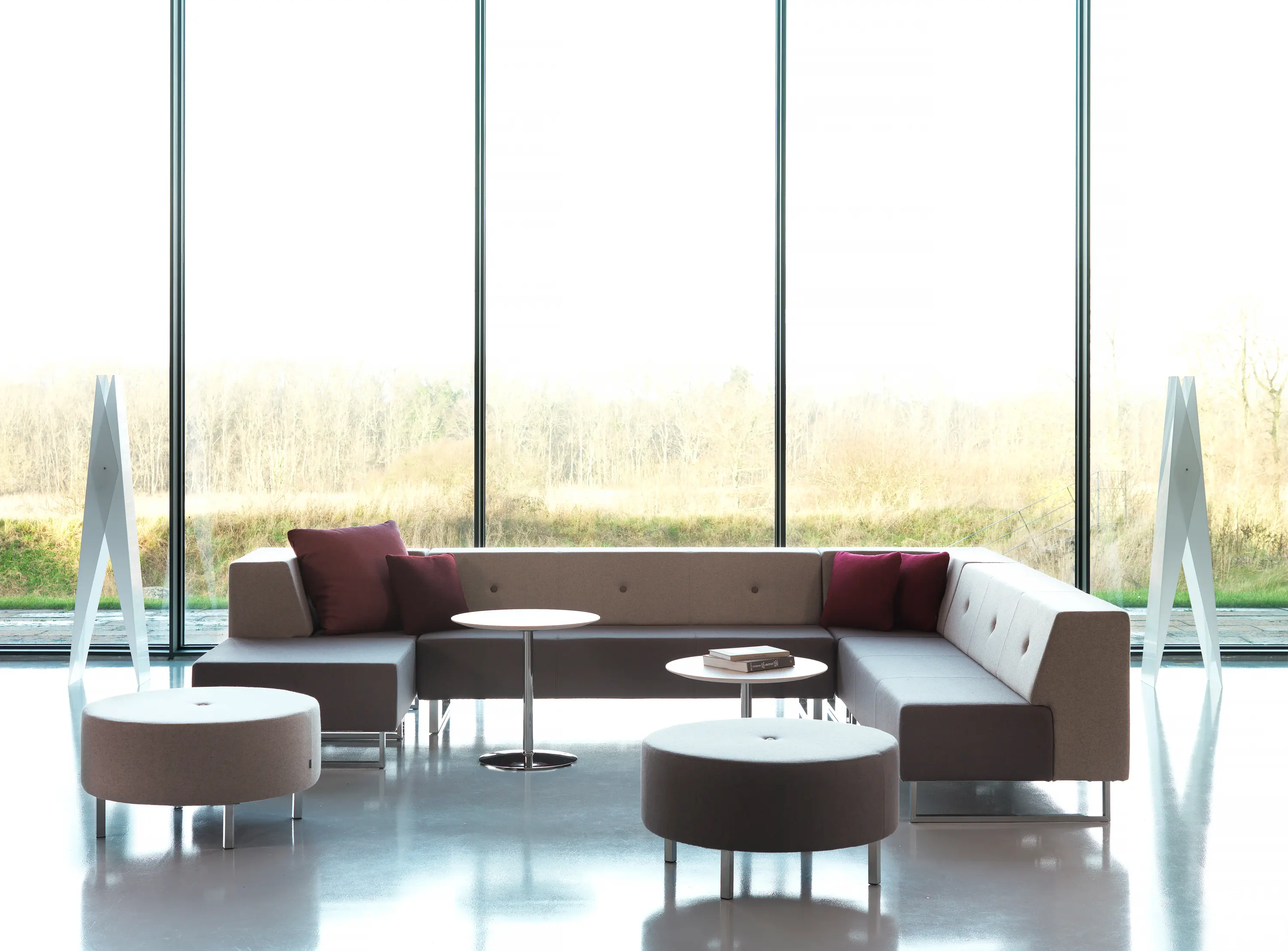 Johanson Design - U-sit O-120