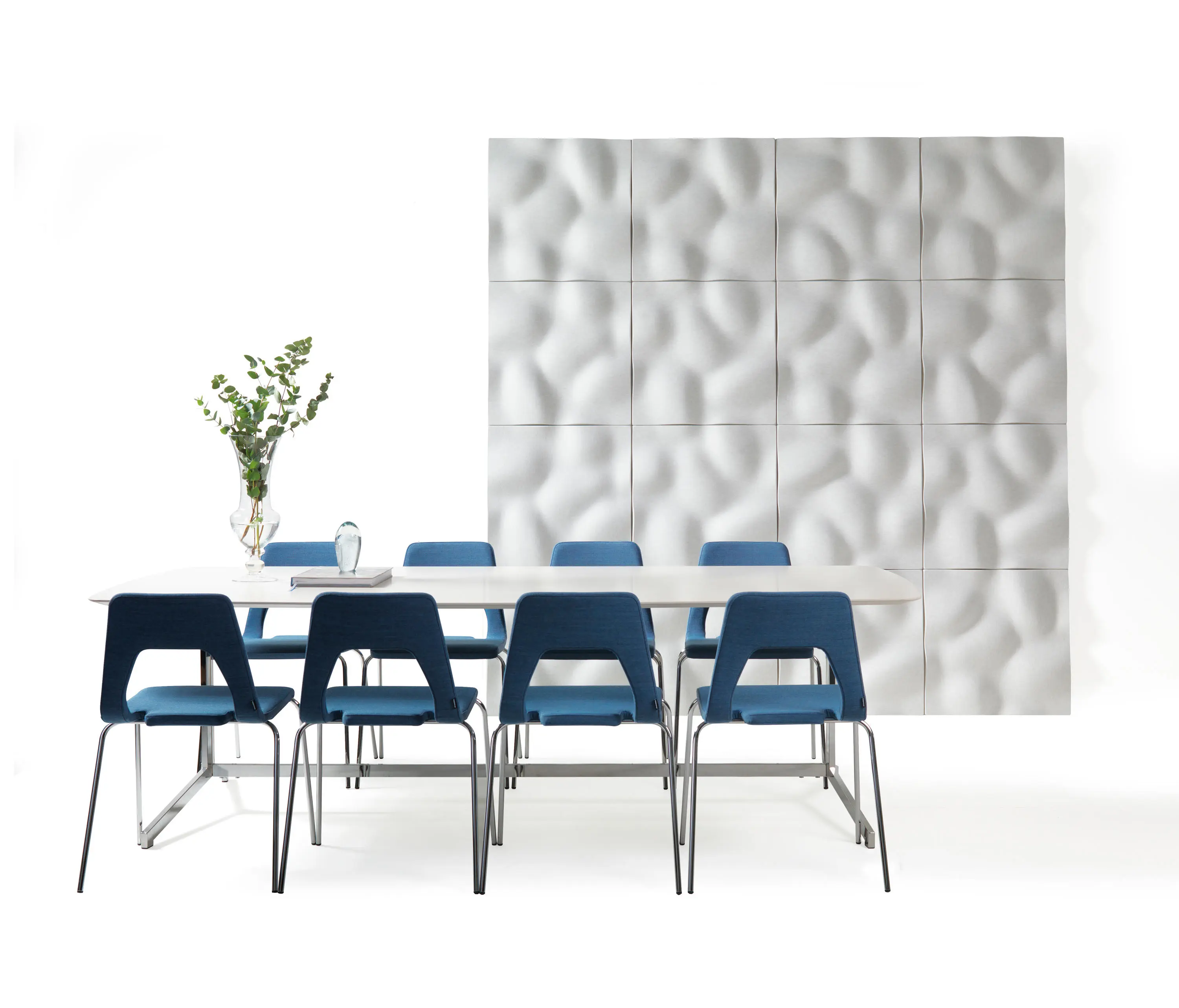 Johanson Design - Decibel | Pebble