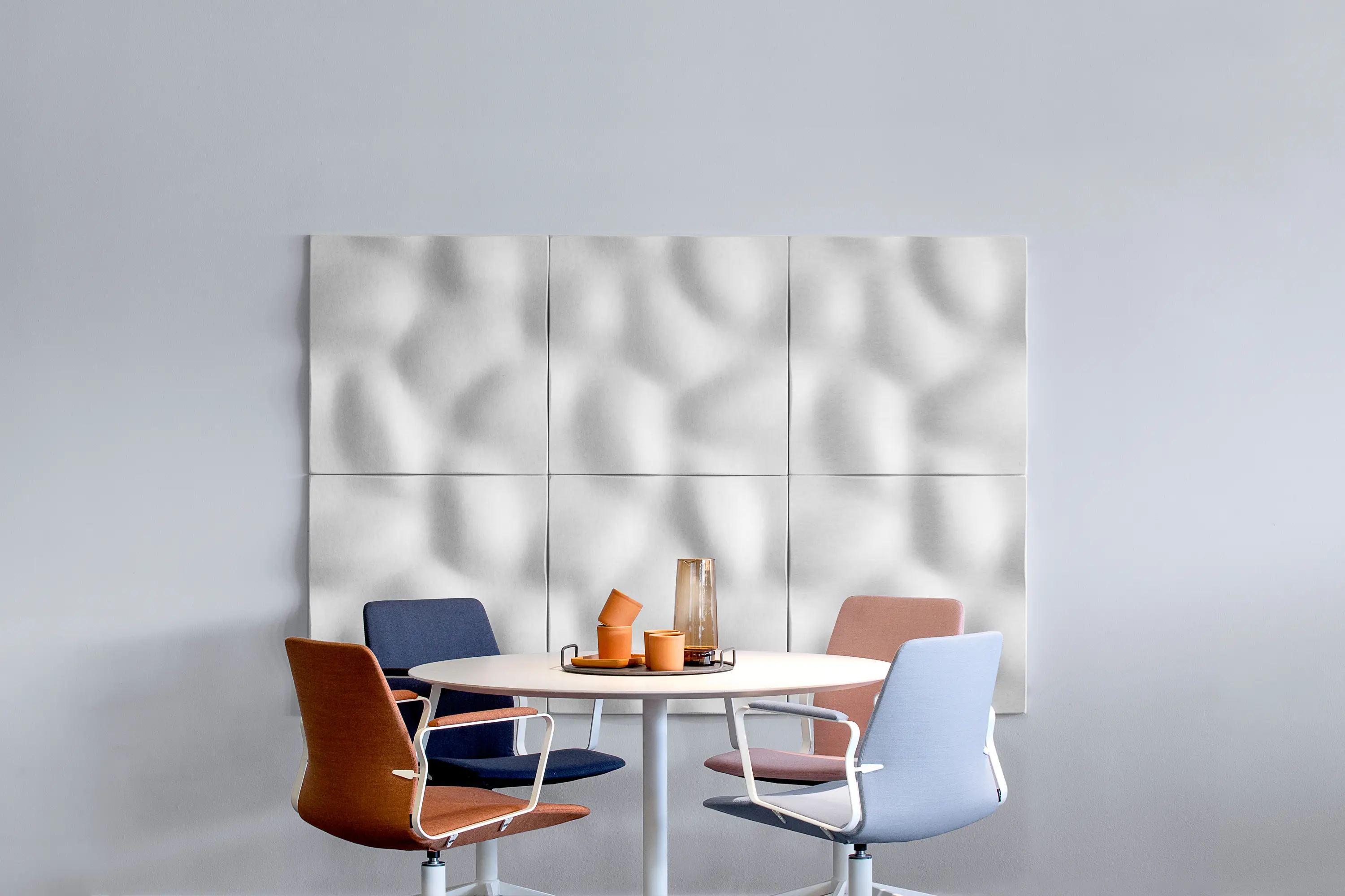 Johanson Design - Decibel | Pebble