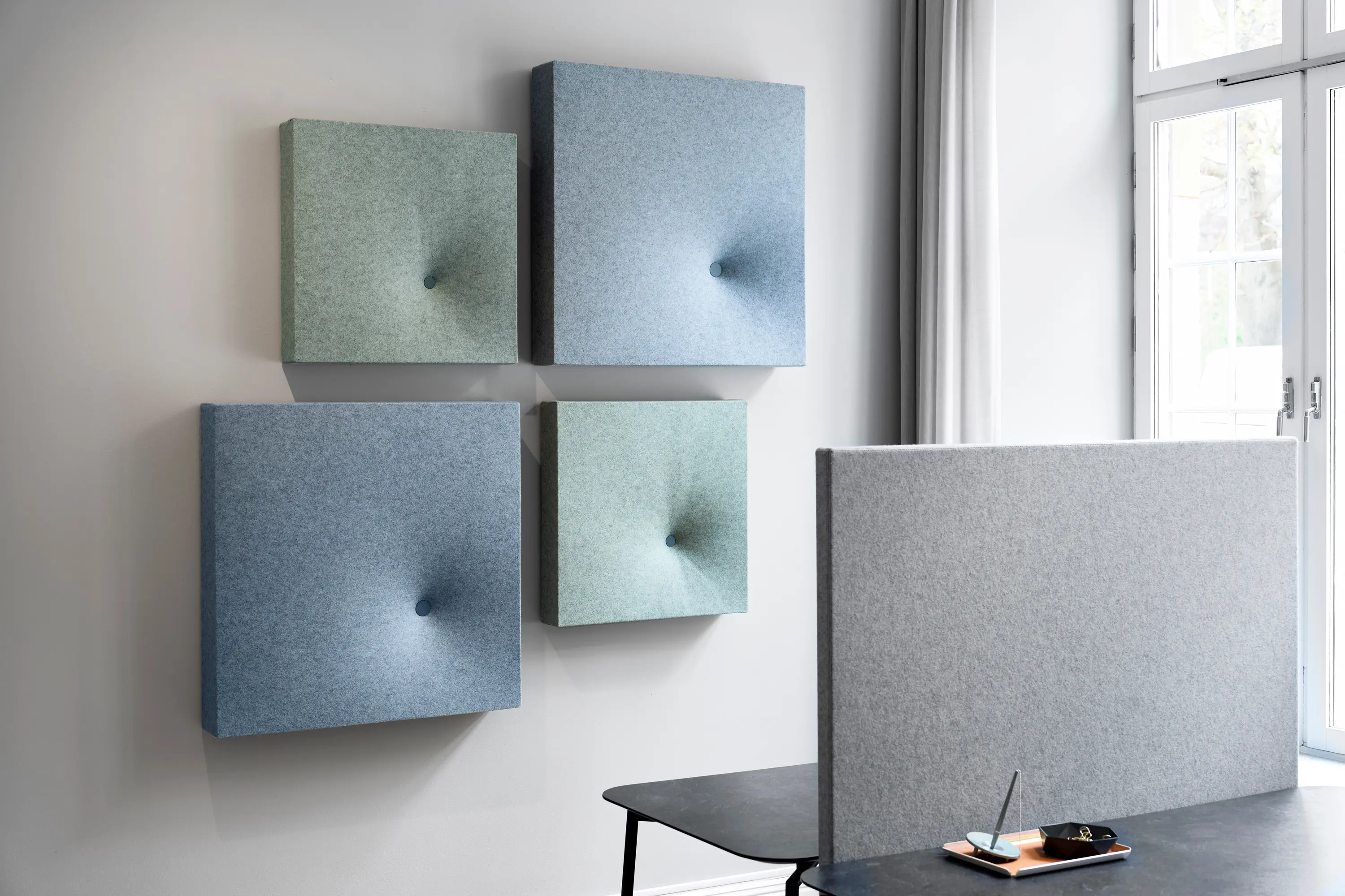 Johanson Design - Decibel | Bell