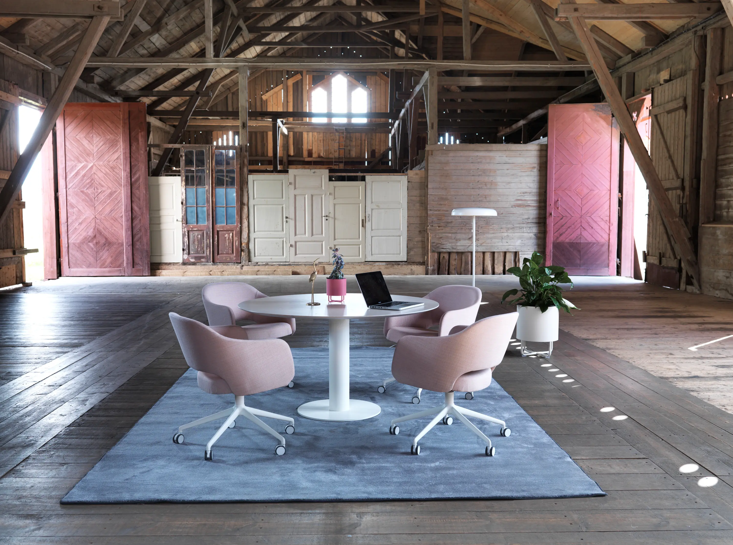 Johanson Design - Plain