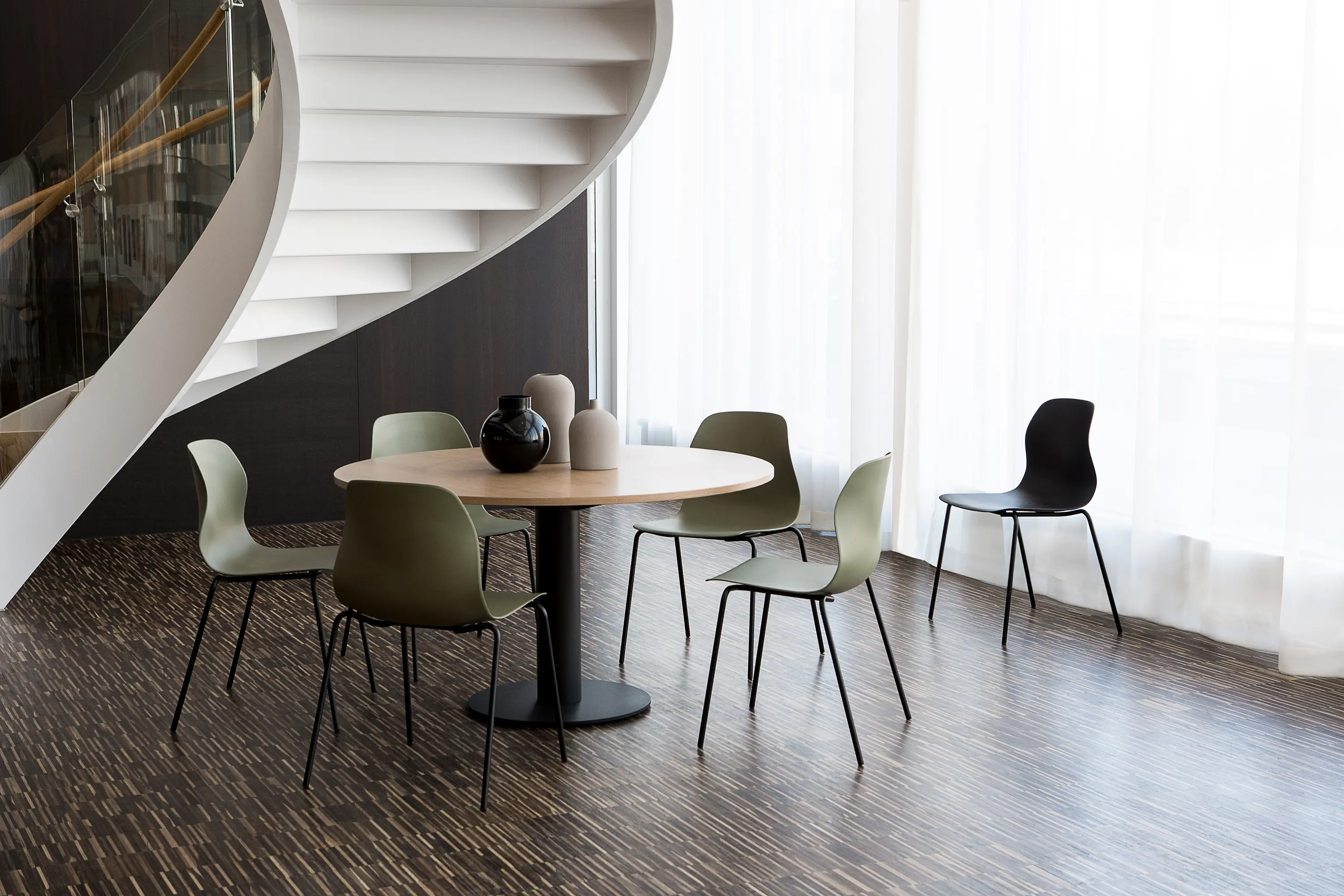 Johanson Design - Plain