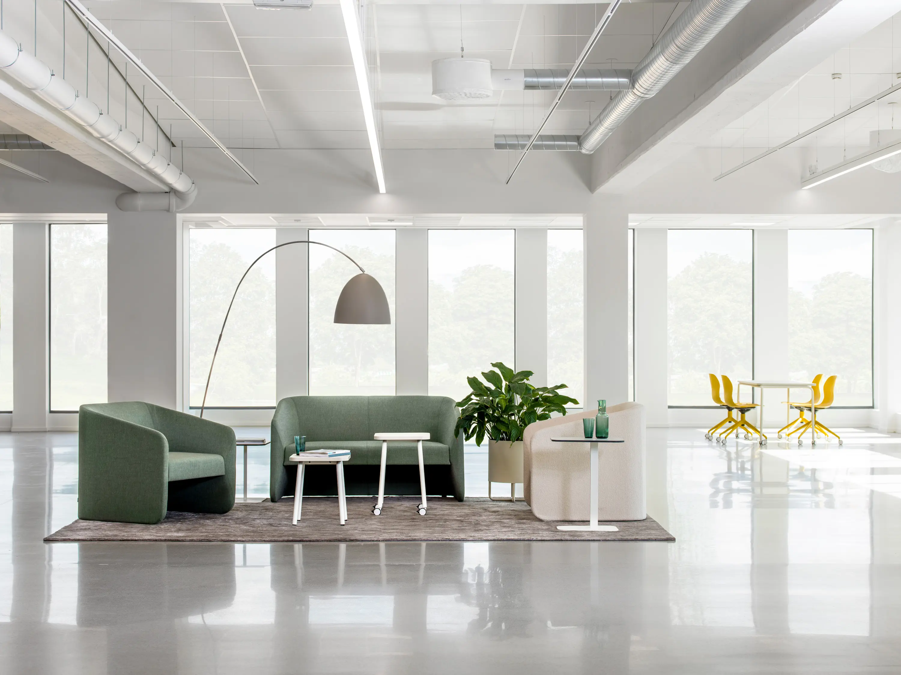 Johanson Design - Race table