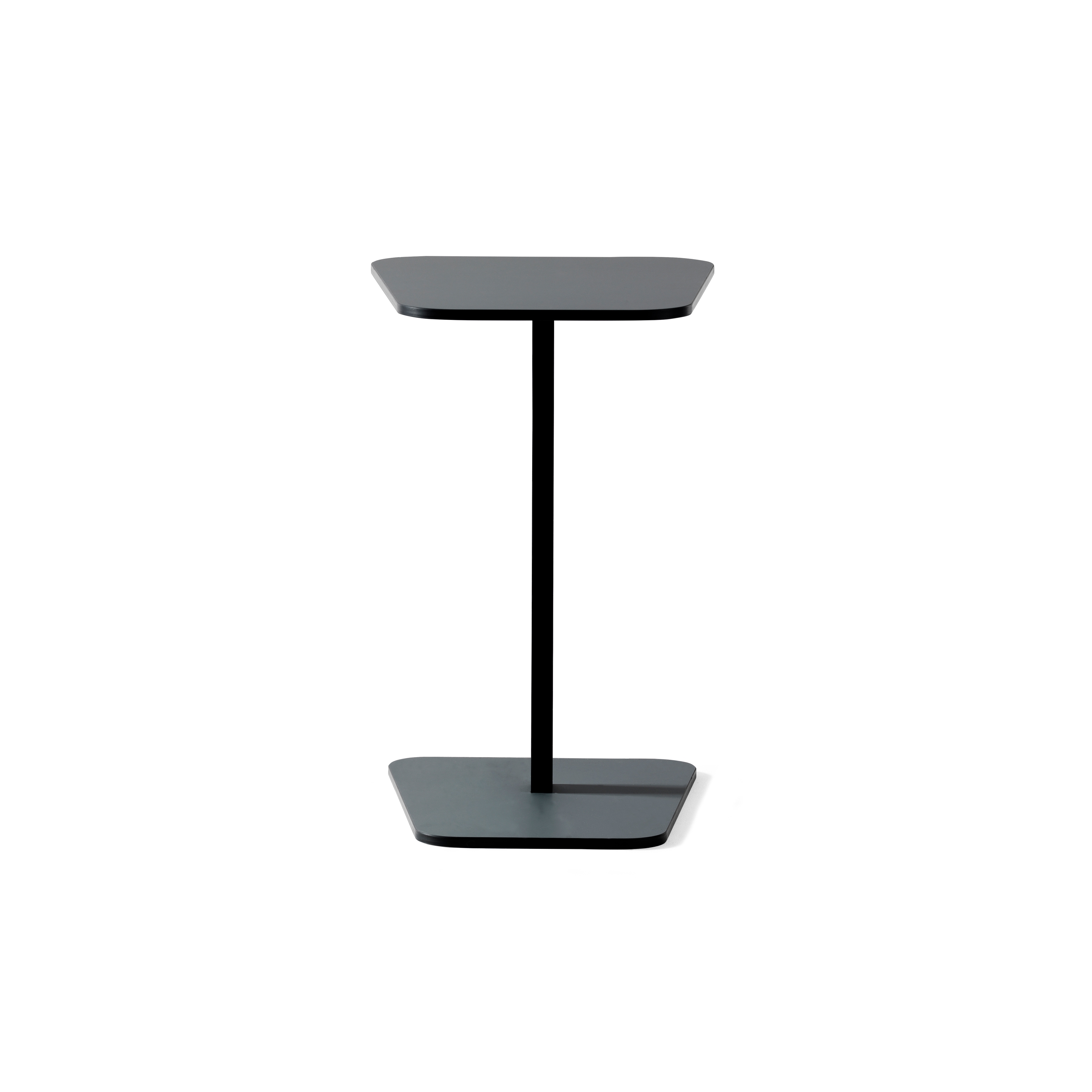 Display product Race table from manufacturer Johanson Design