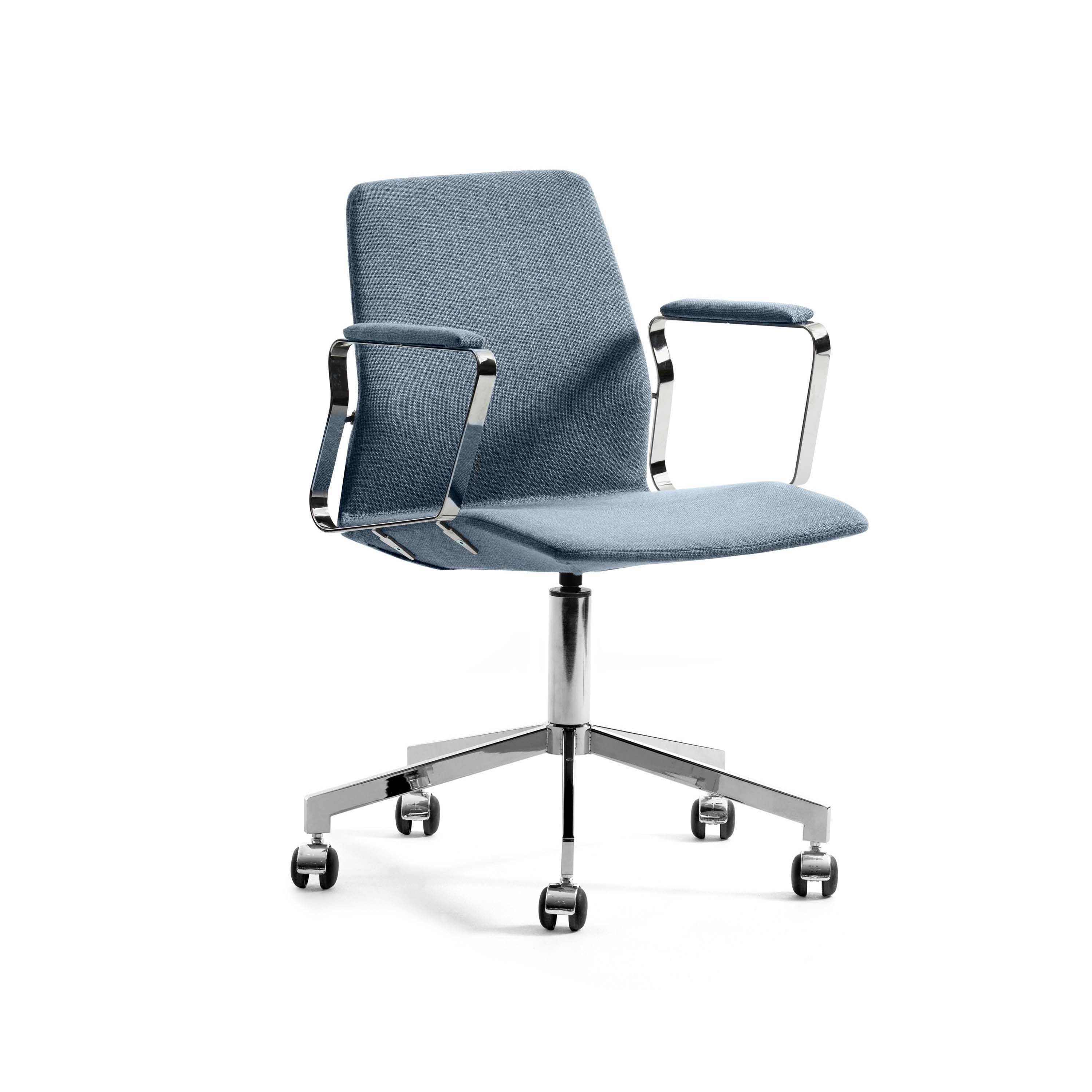 Display product Pilot low from manufacturer Johanson Design