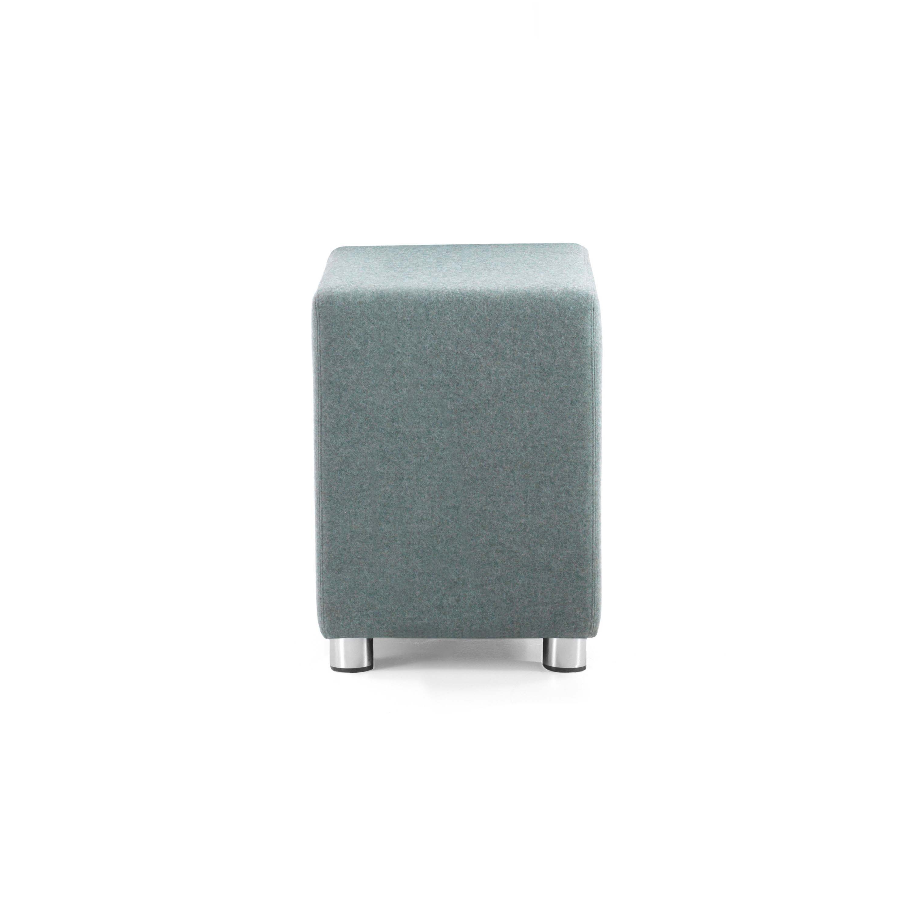 Display product B-Bitz Bib from manufacturer Johanson Design