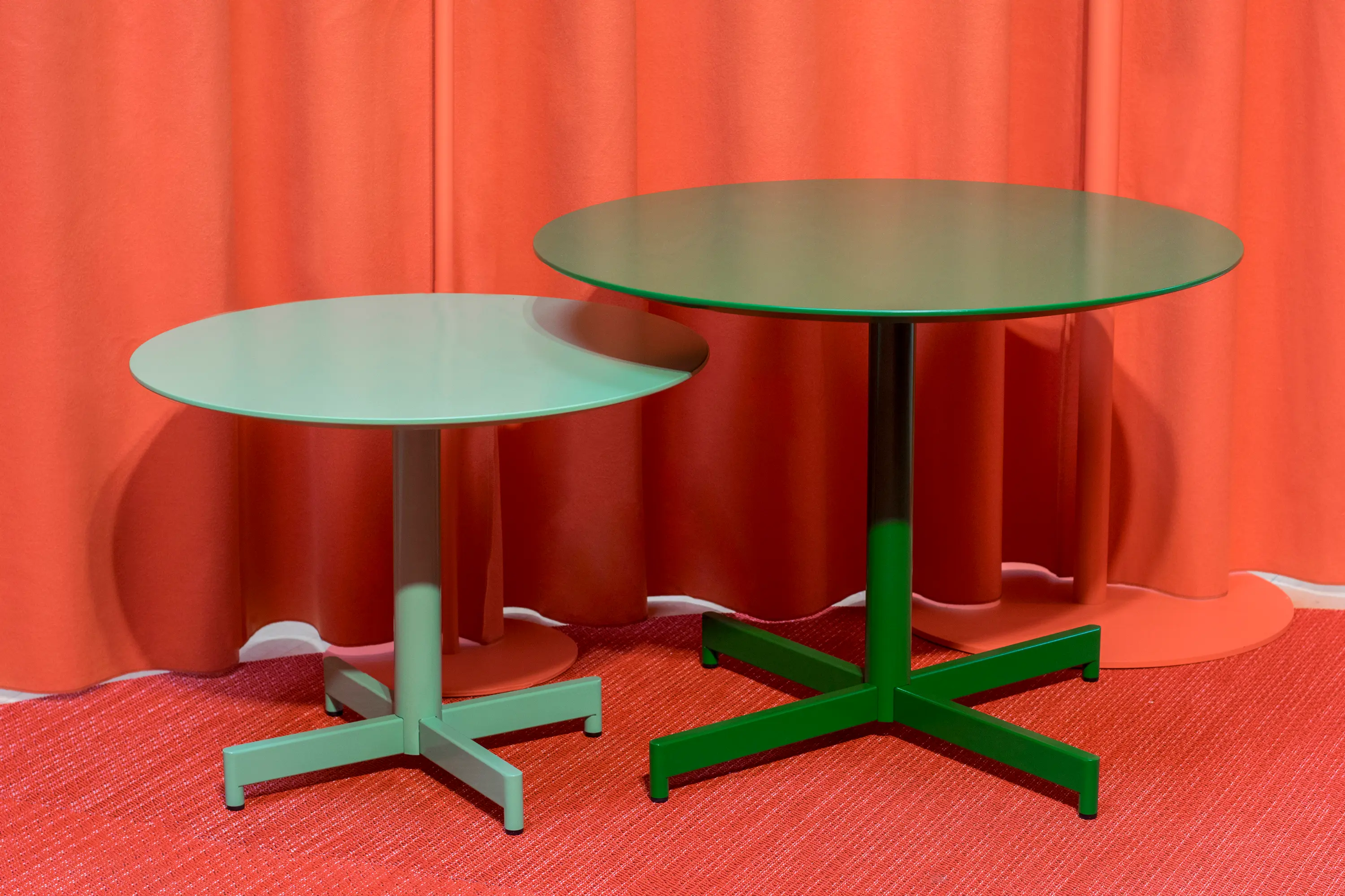 Johanson Design - Plus table M