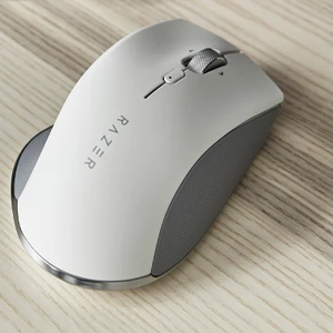 Afficher le produit Pro Click Ergonomic Mouse du fabricant Humanscale