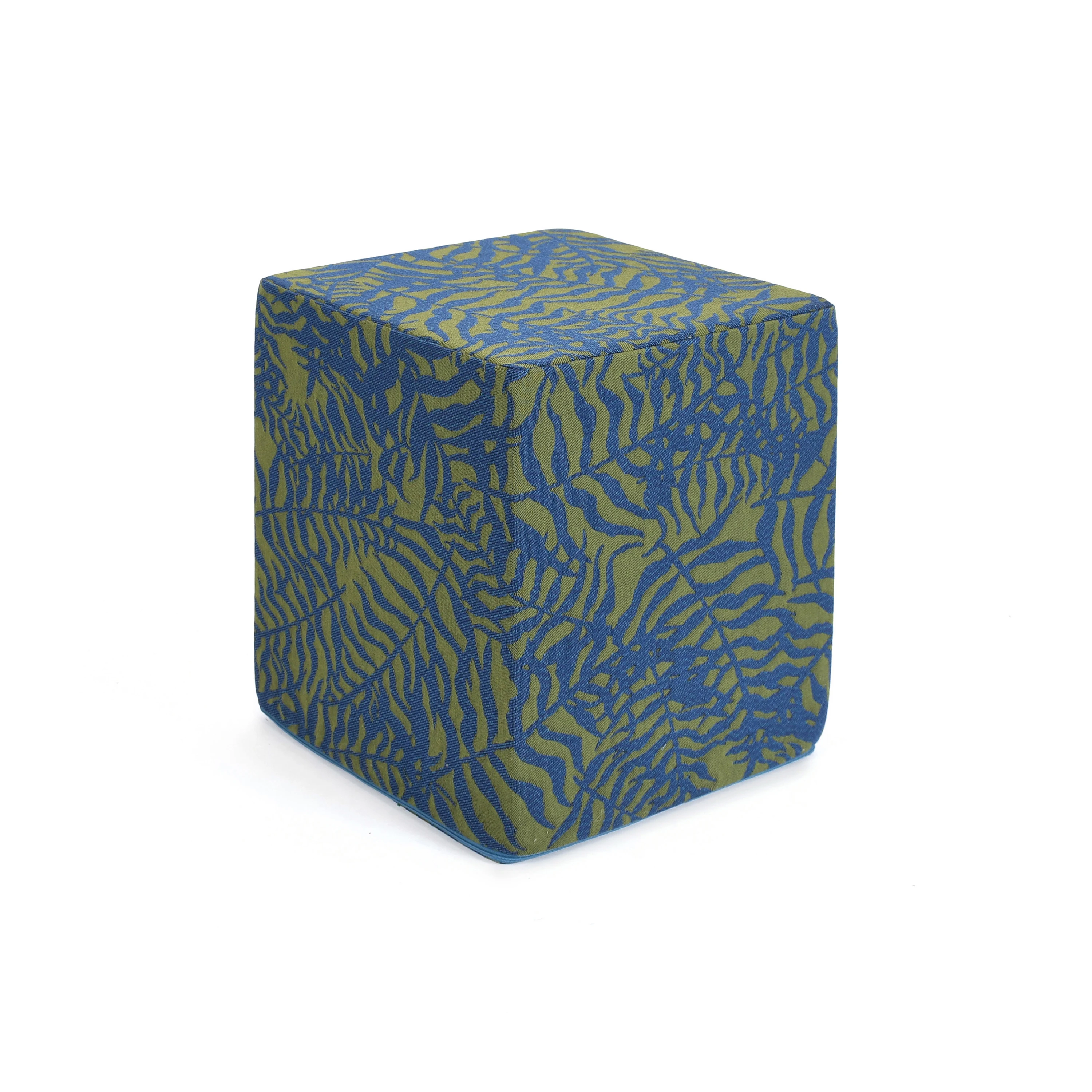 HOCKER