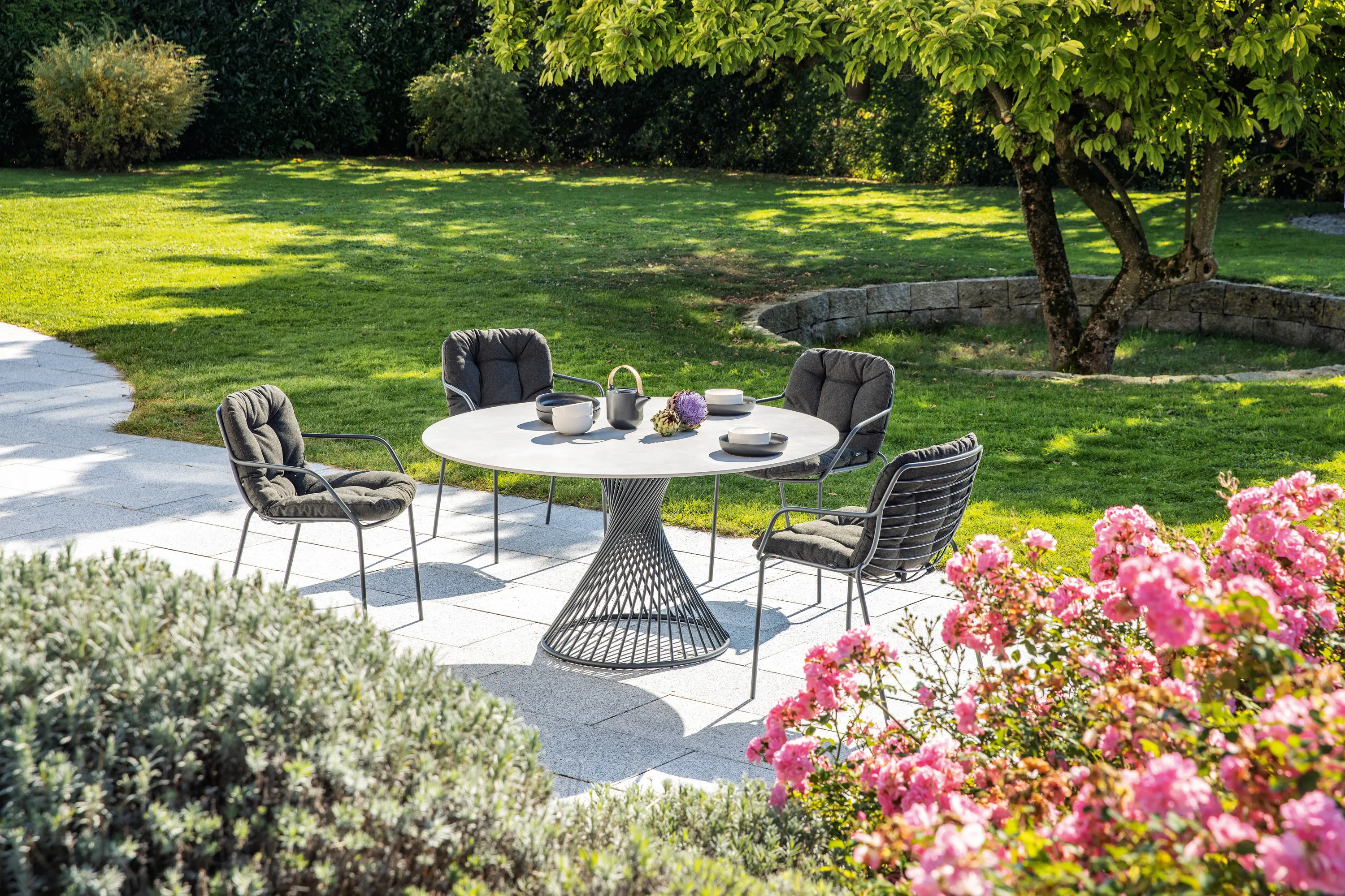 Fischer Möbel - Claris Pillar Table Squircle