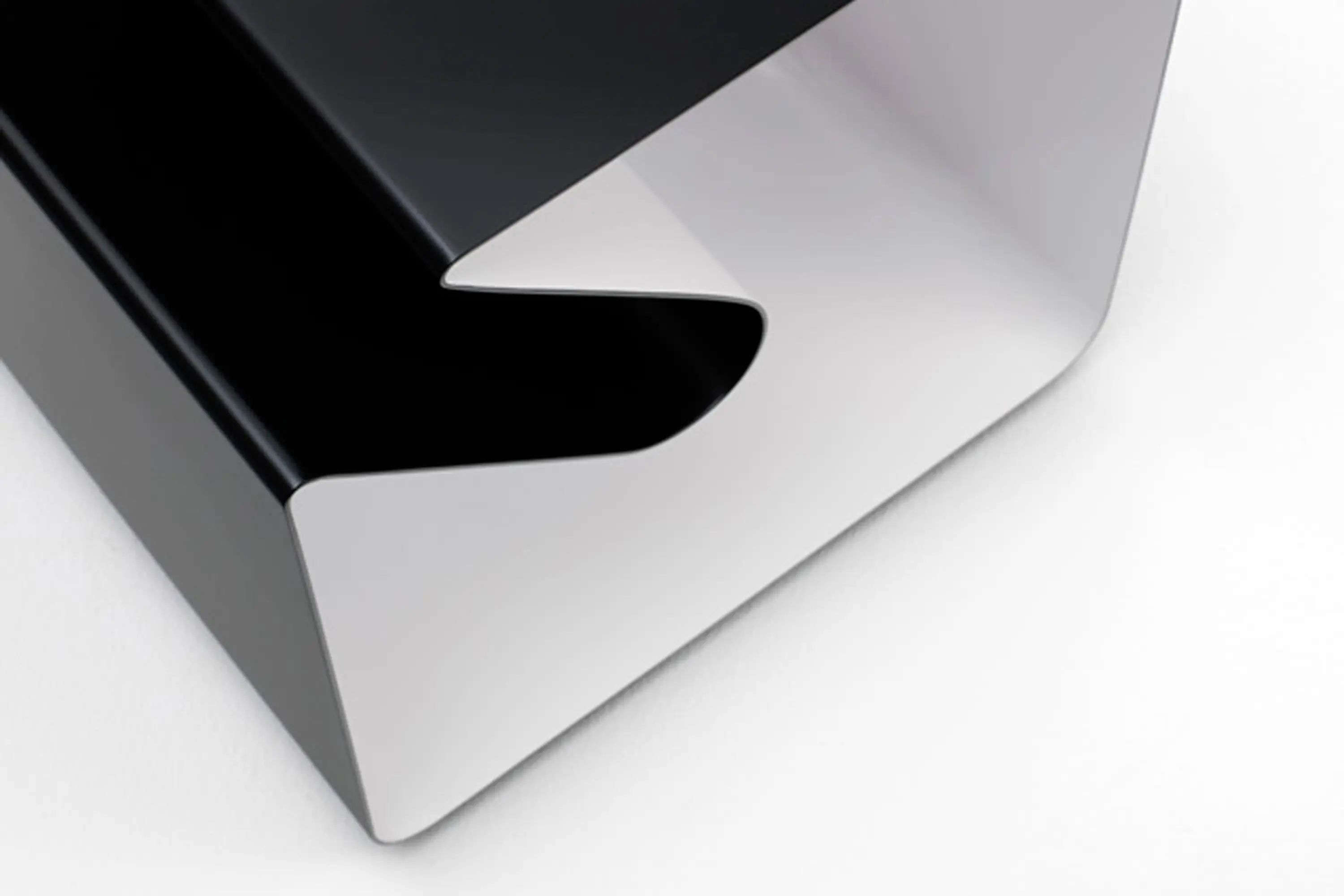 Müller Möbelfabrikation - V44 Side table