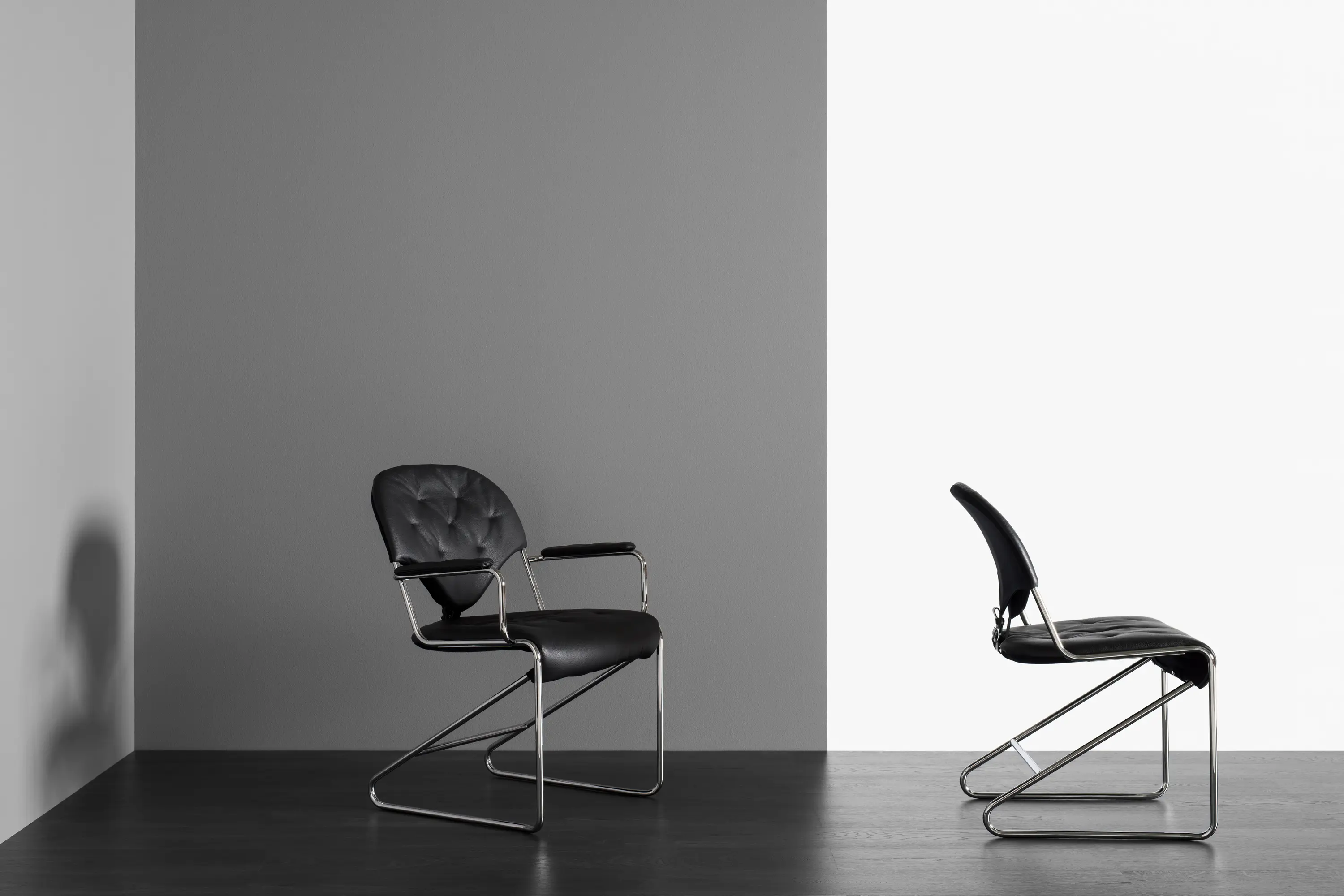 Dux - Sam Easy Chair
