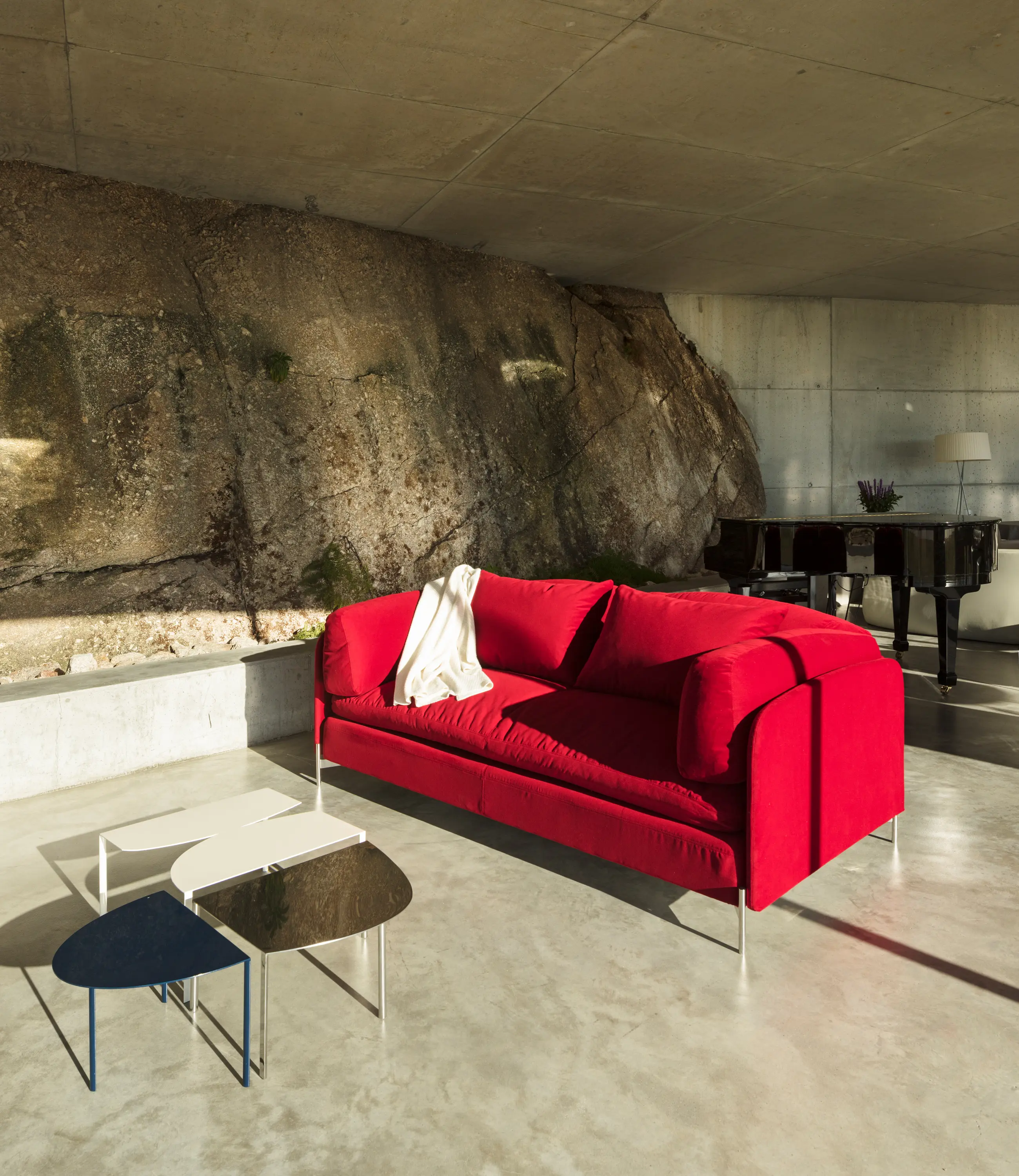 Dux - Alicia Sofa