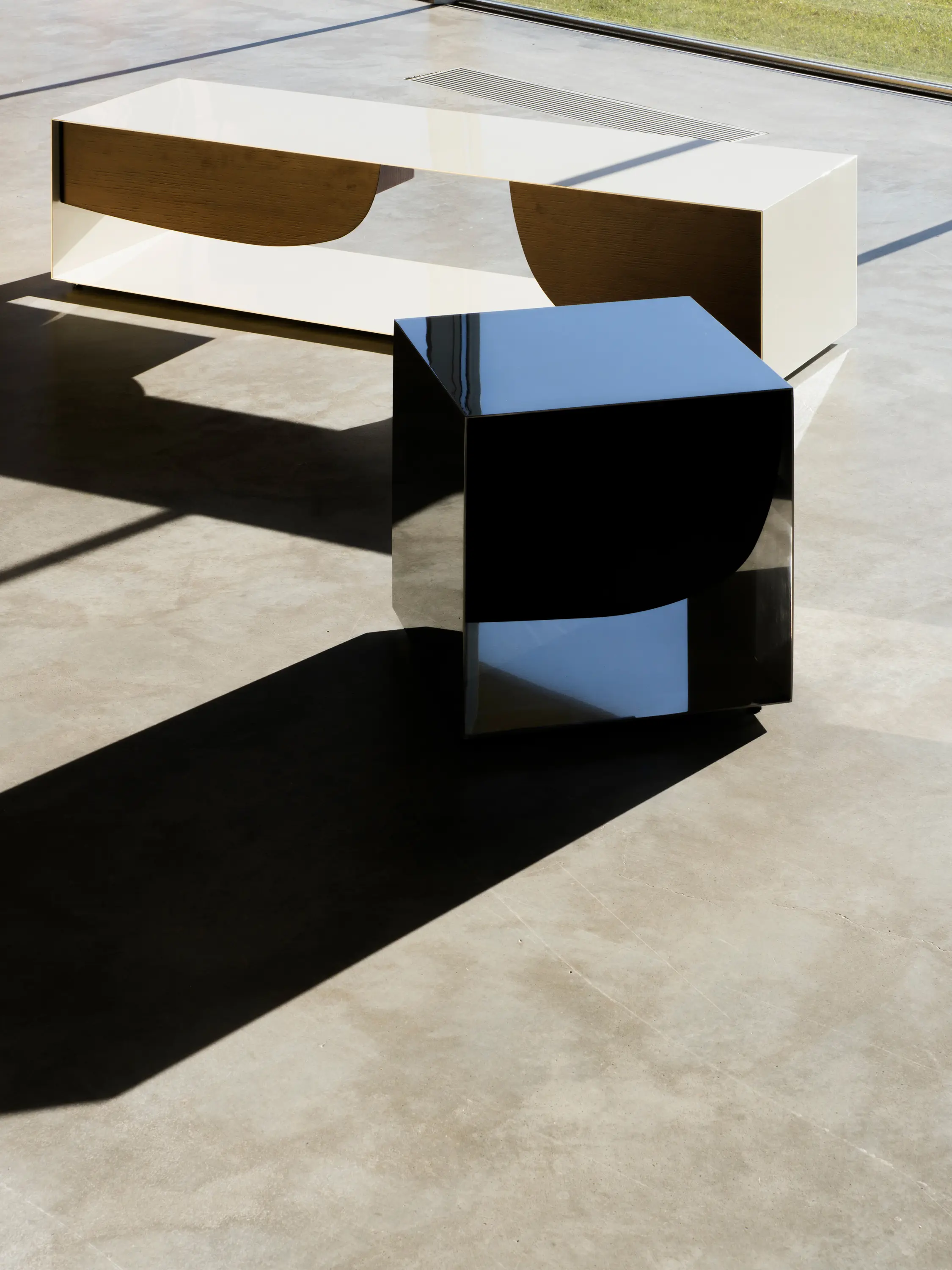Dux - Sun Cabinet