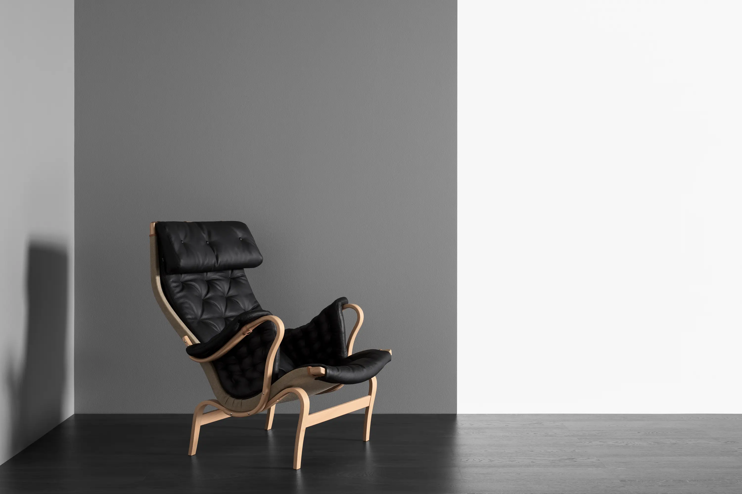 Dux - Pernilla 69 Easy chair