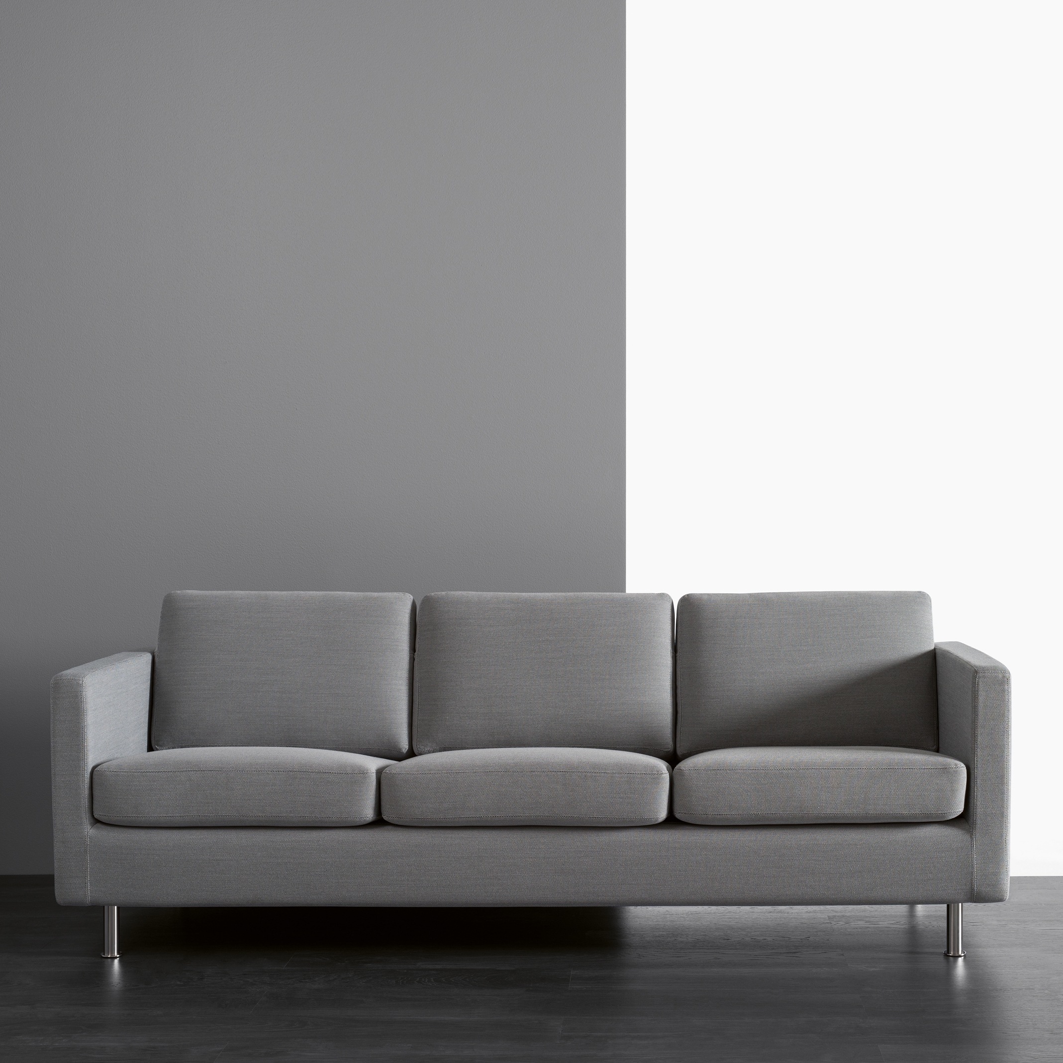 Mostra il prodotto Johan Sofa del produttore Dux