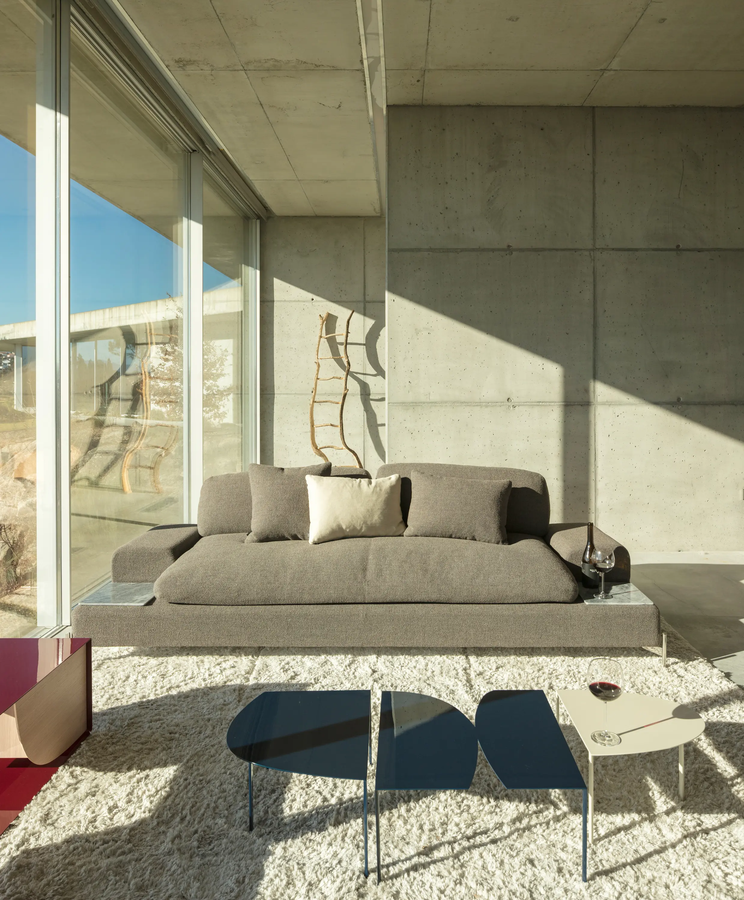 Dux - Alicia Sofa