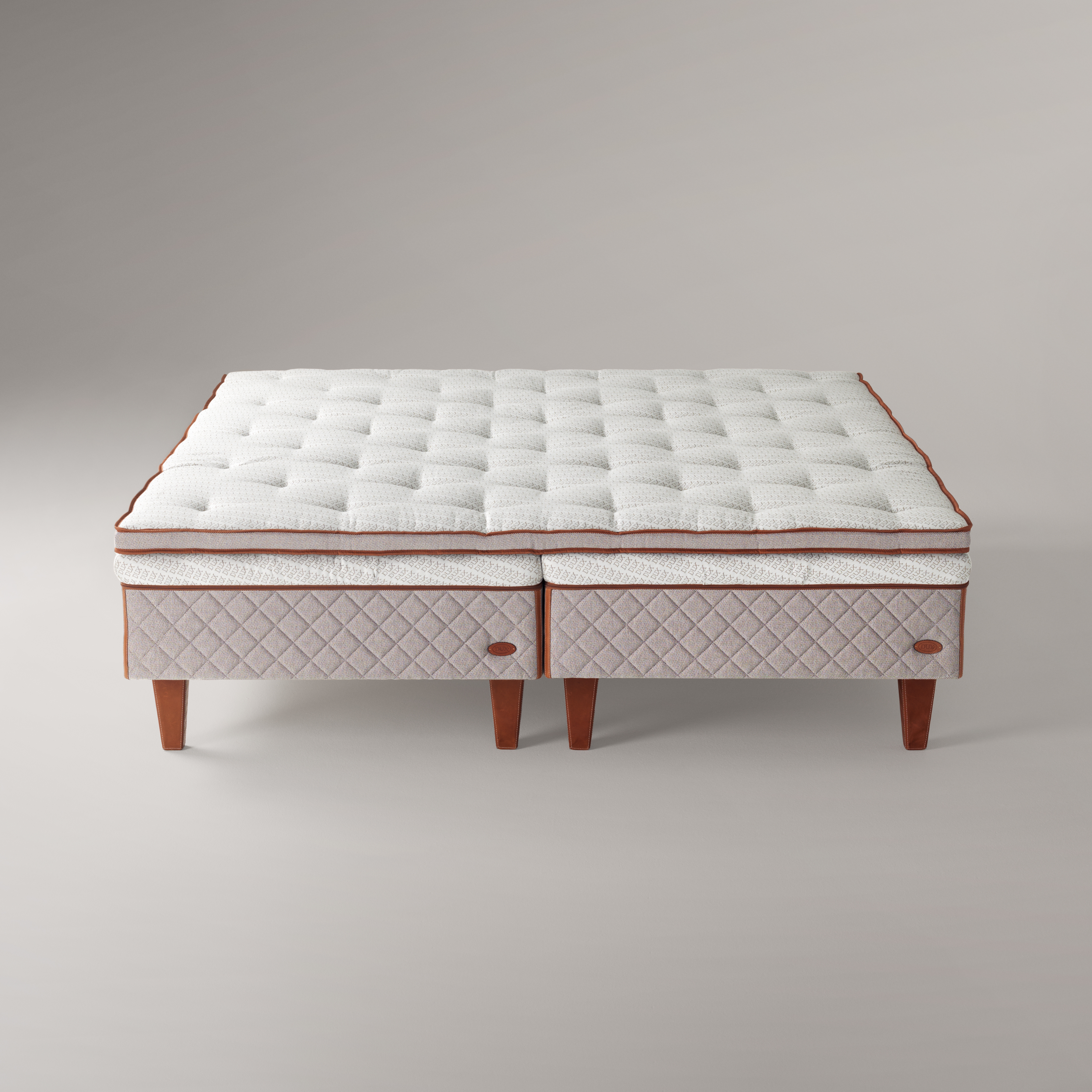 Mostrar el producto DUX 2002 Bed del fabricante Dux