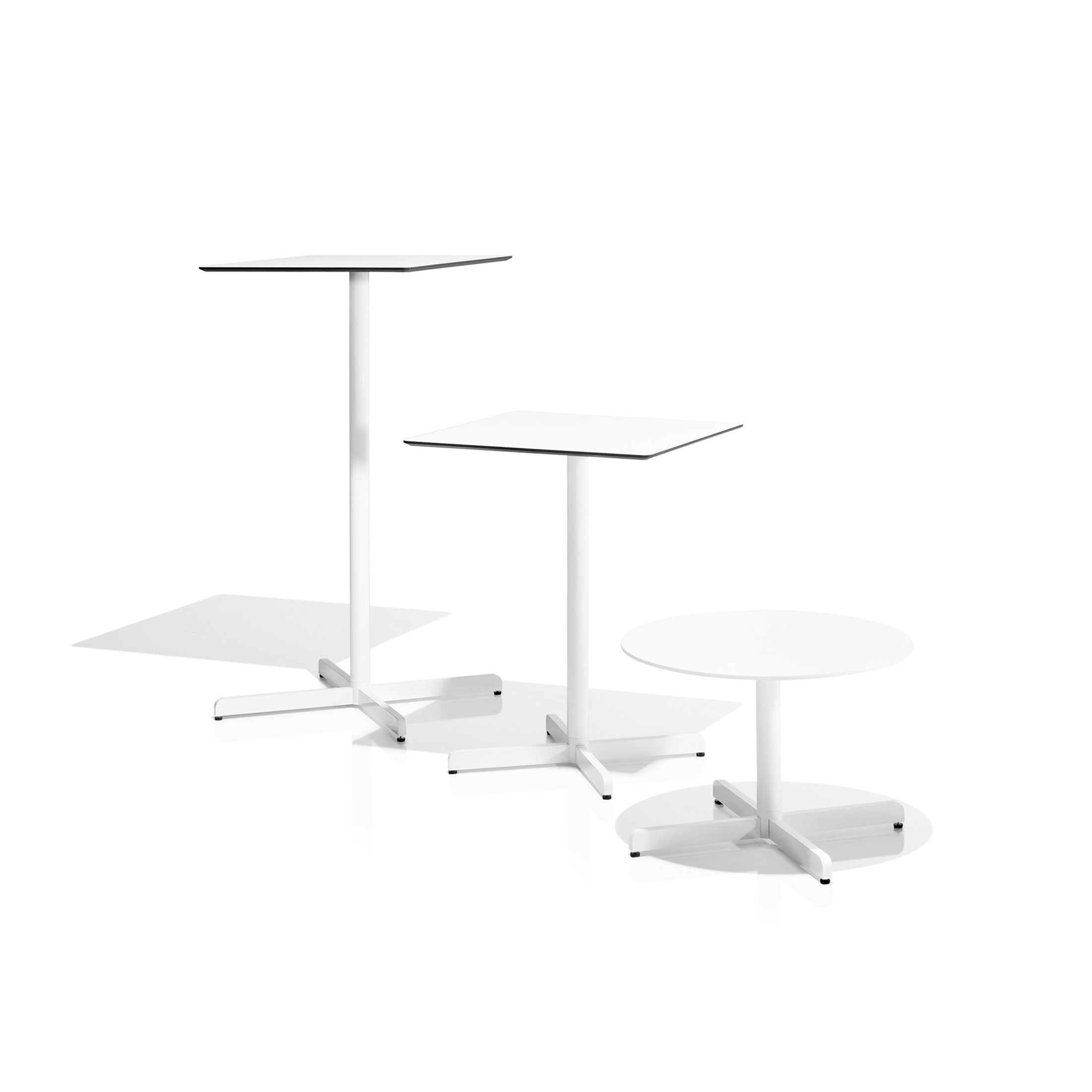 CENTRAL LEG TABLE