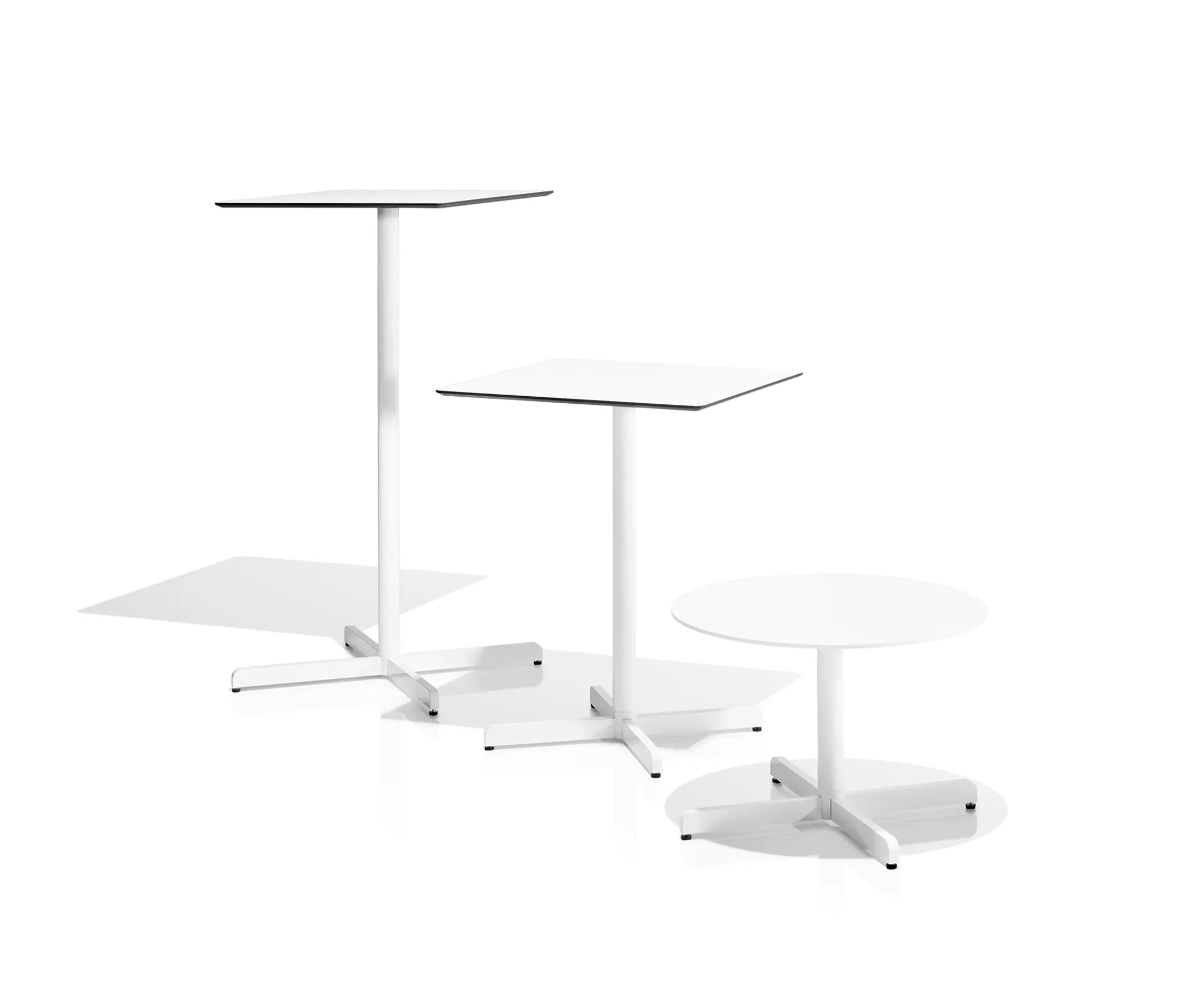 Bivaq - Sit central leg tables