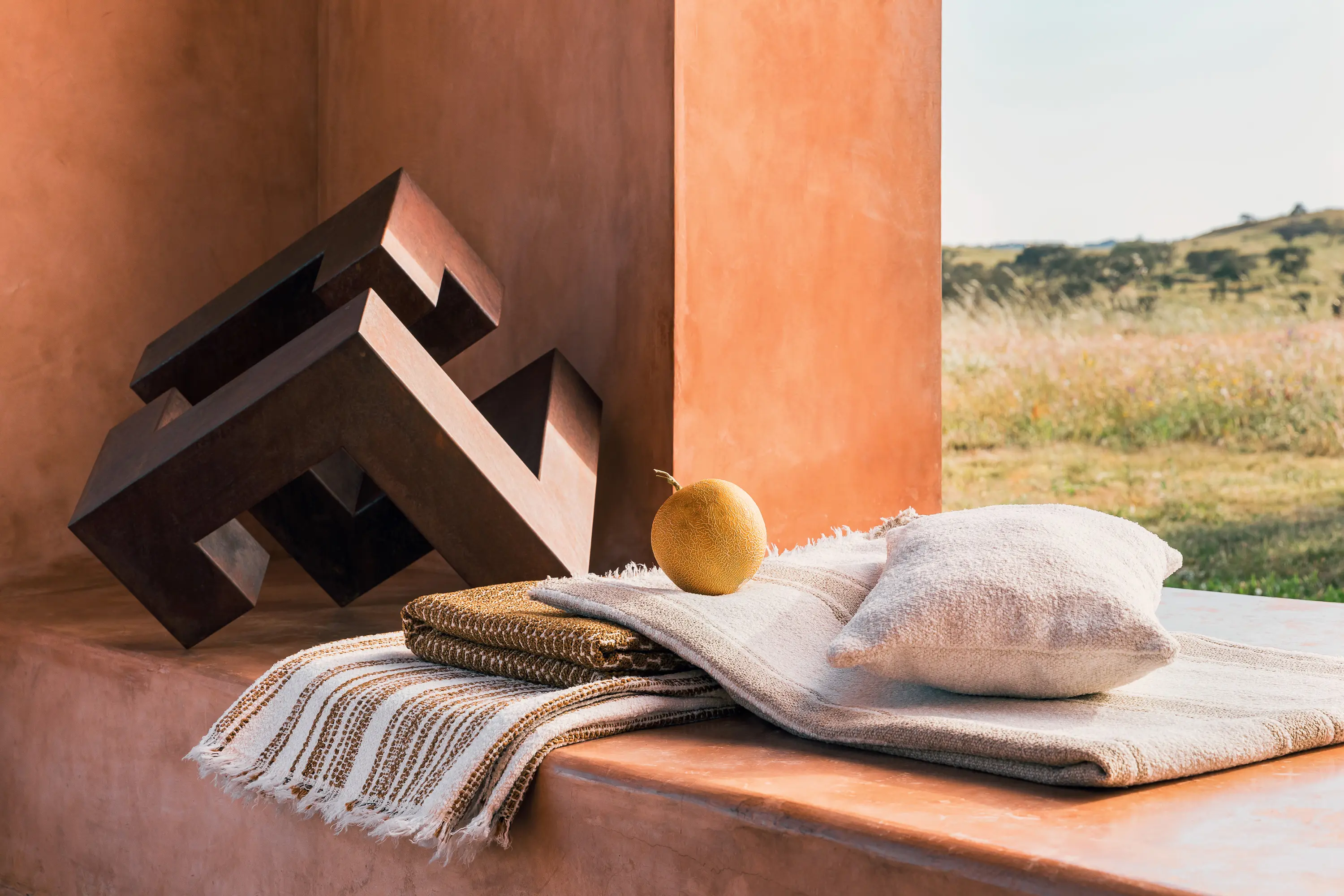 Elitis - Alpilles | Taureaux noirs | OD 136 80