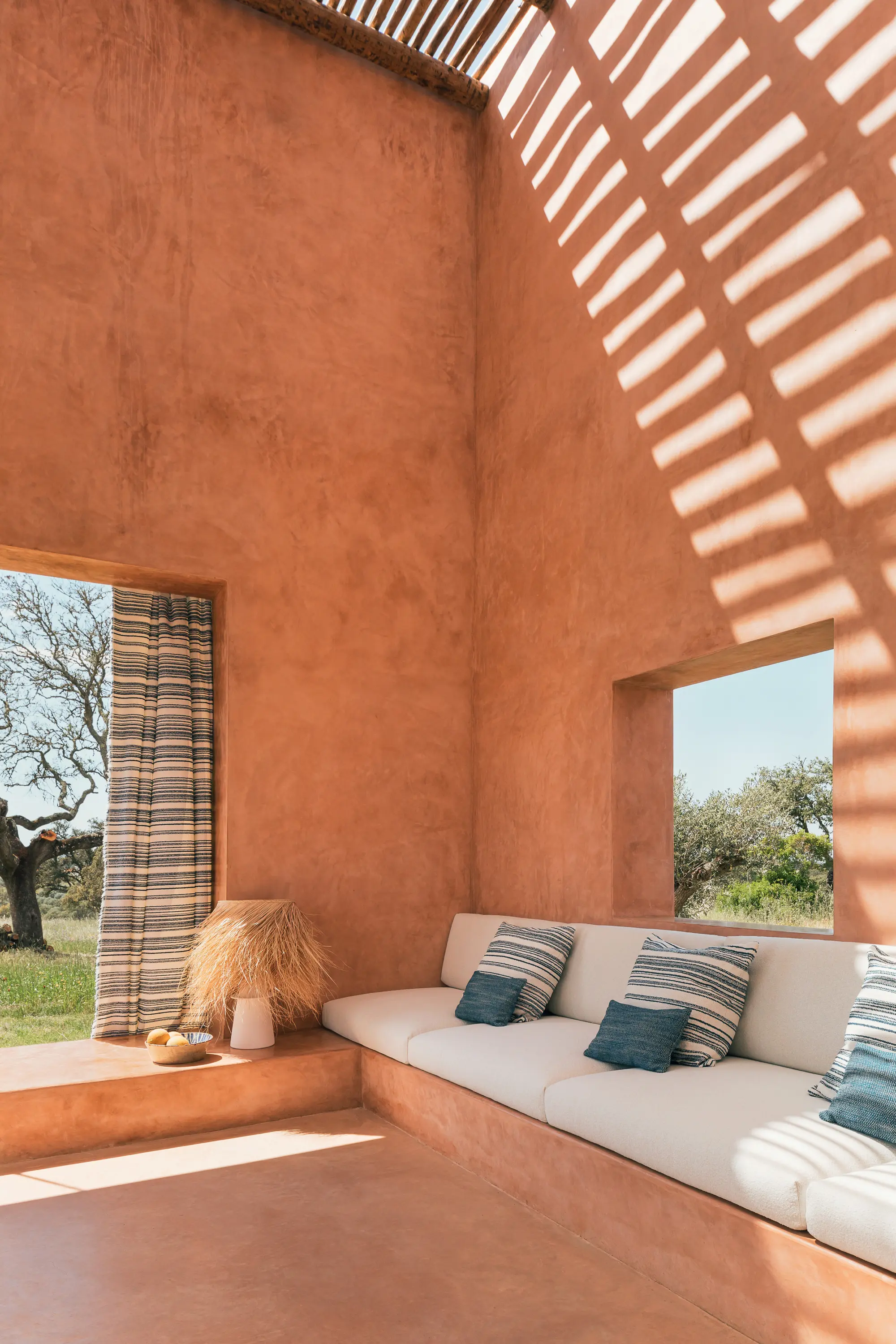 Elitis - Alpilles | Taureaux noirs | OD 136 80