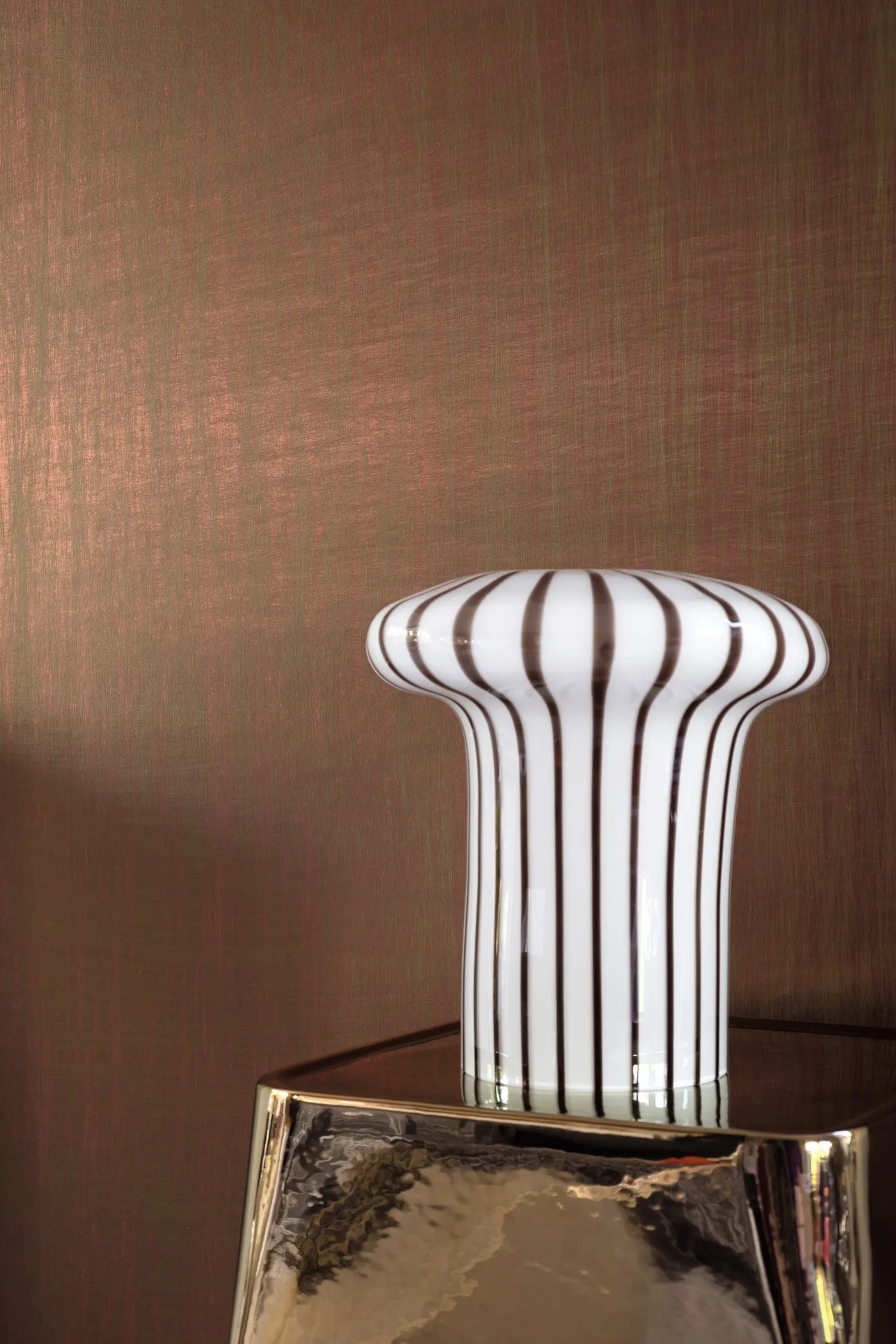 Elitis - Luminescent | Vega RM 605 12