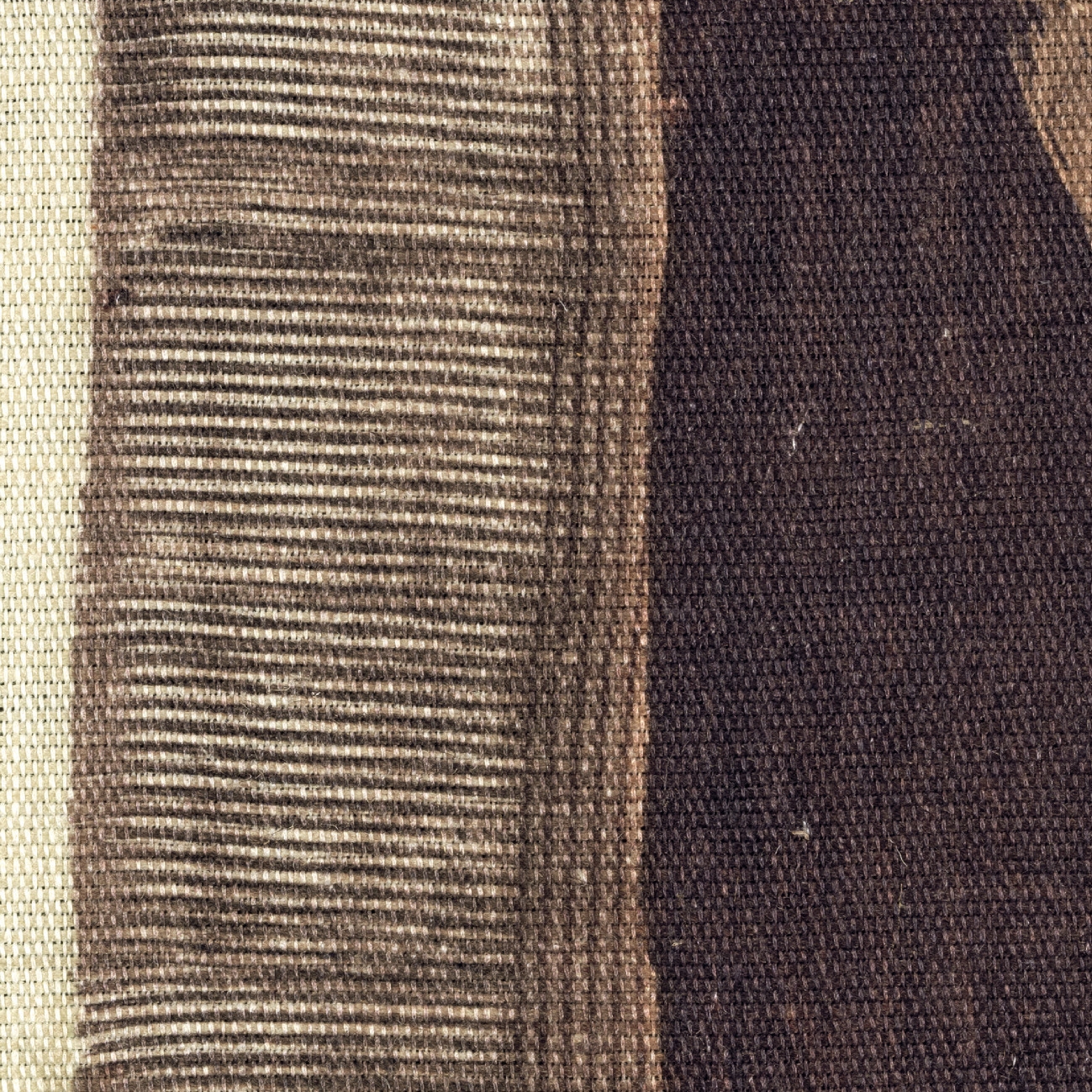 Display product Patina | Mettre les voiles | LI 889 72 from manufacturer Elitis