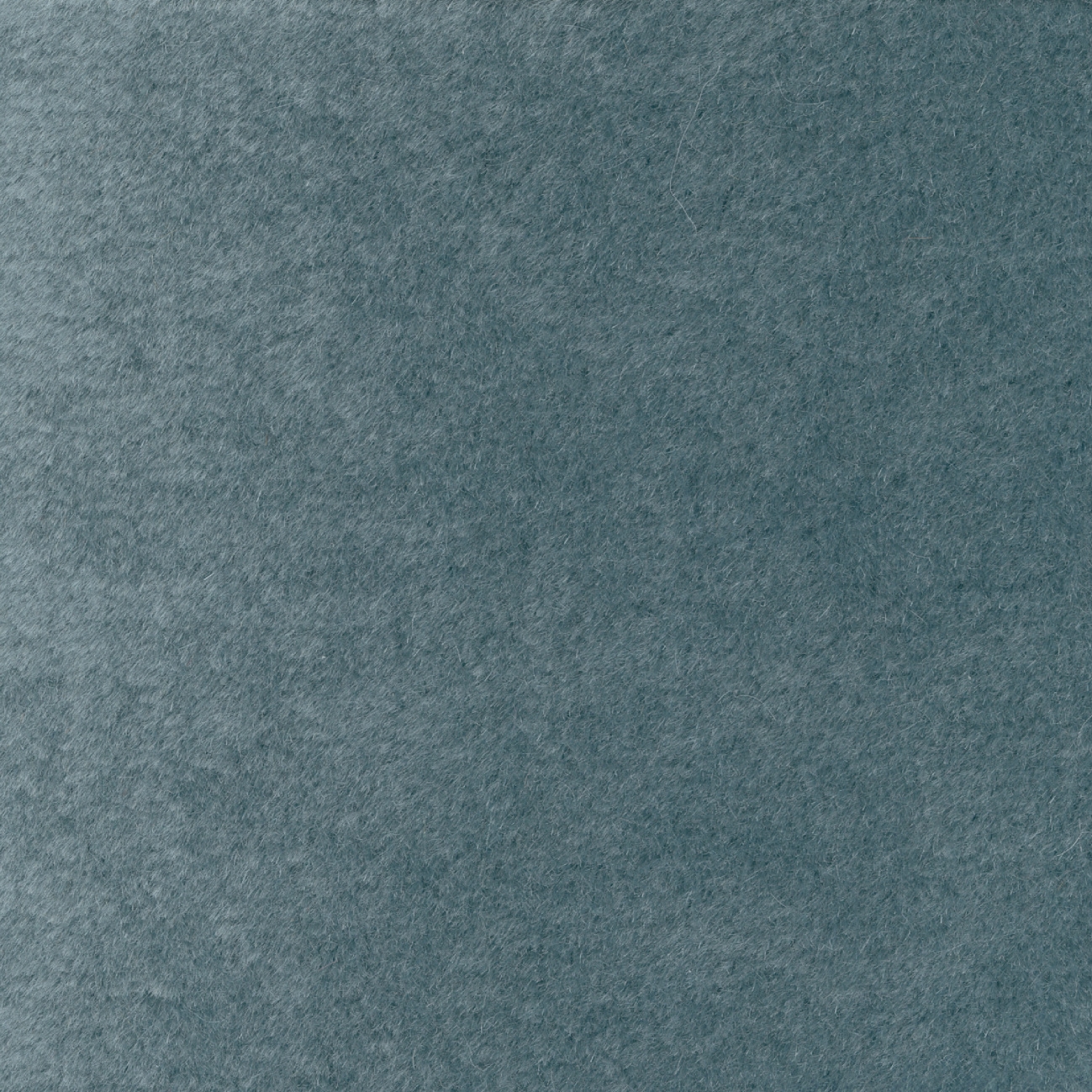 Display product Pur mohair II | L'ombre au coin de la rue | WO 108 43 from manufacturer Elitis