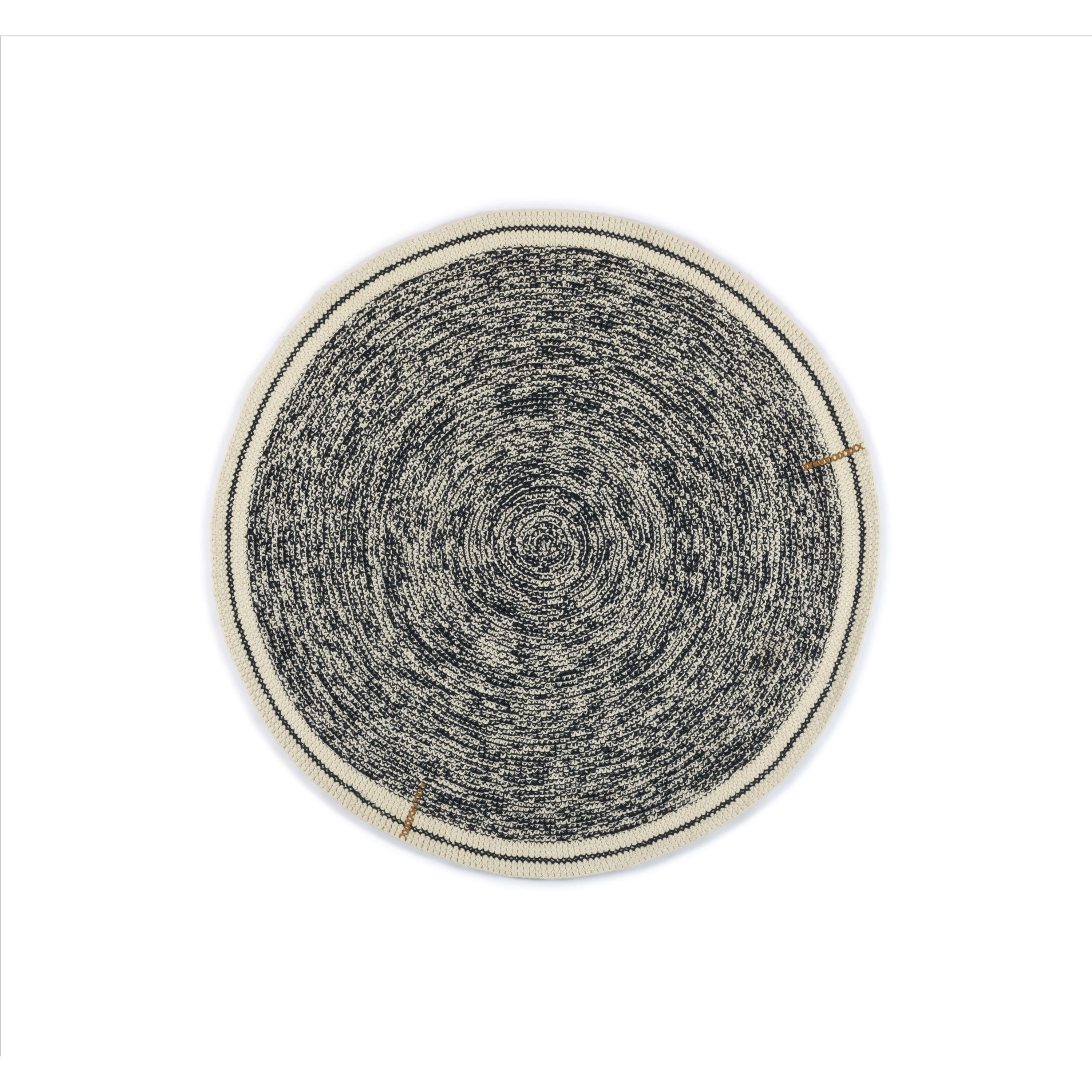 Display product L'Accessoire | OSCAR Black and white | TA 131 82 08 from manufacturer Elitis