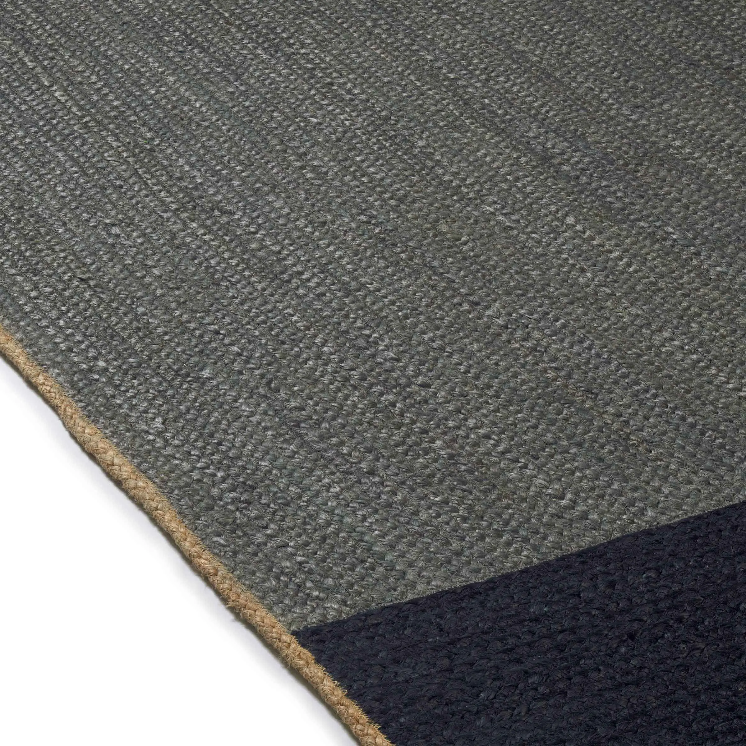 Elitis - L'Accessoire | GUSTAVE Saphir | TA 137 40 05