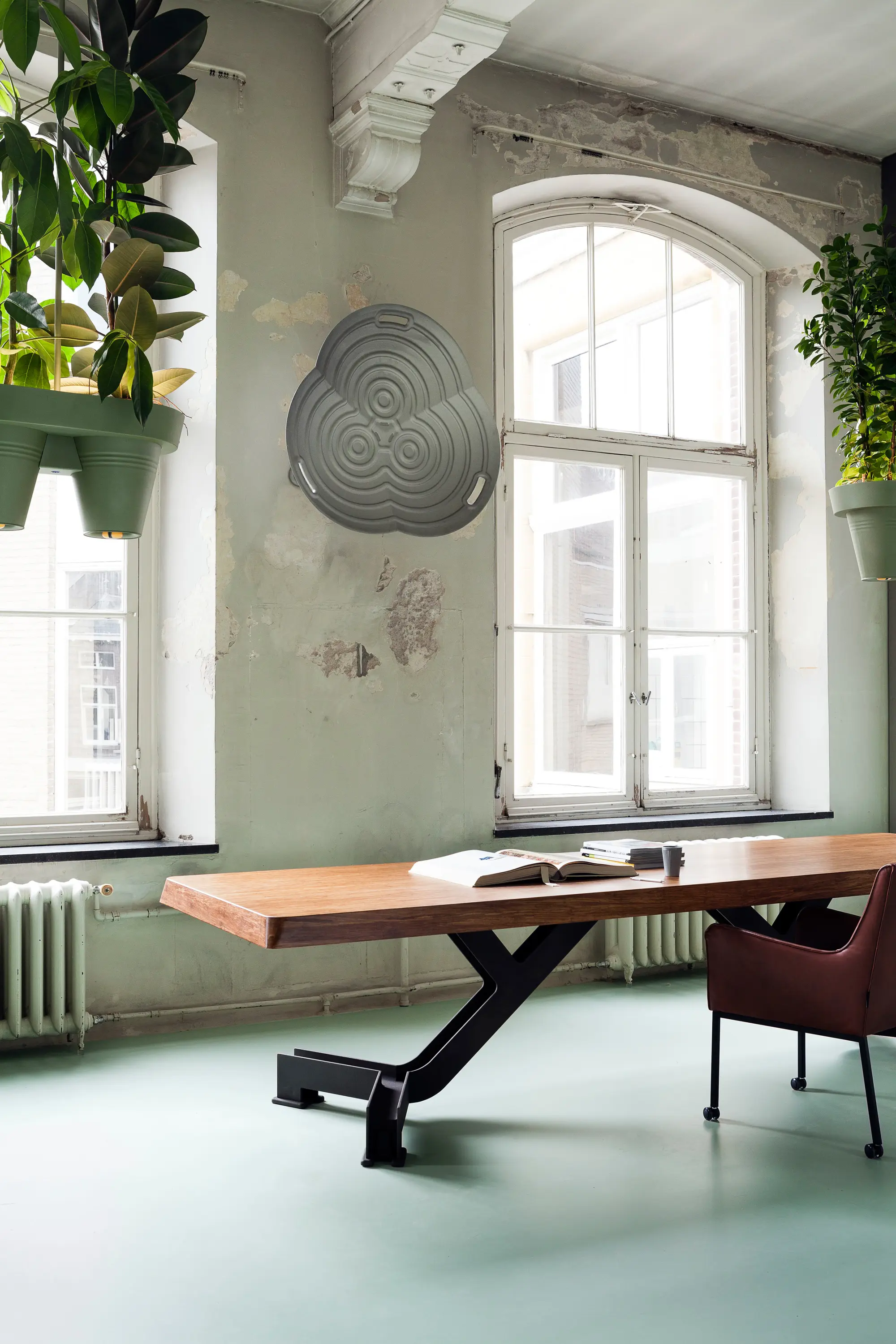 Linteloo - The Sicilian Dining Table 380