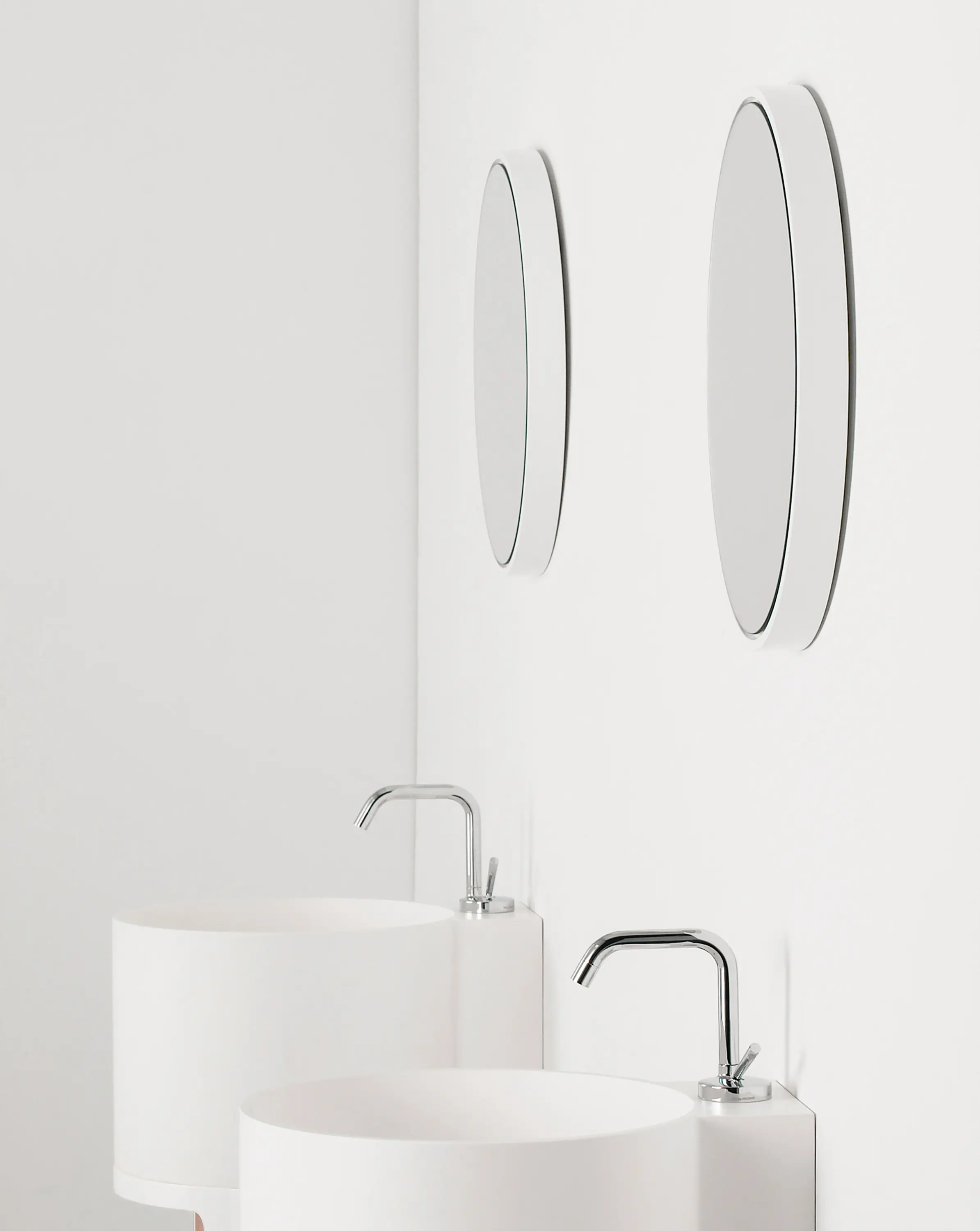 Inbani - Tambo Mirror with MDF lacquered frame