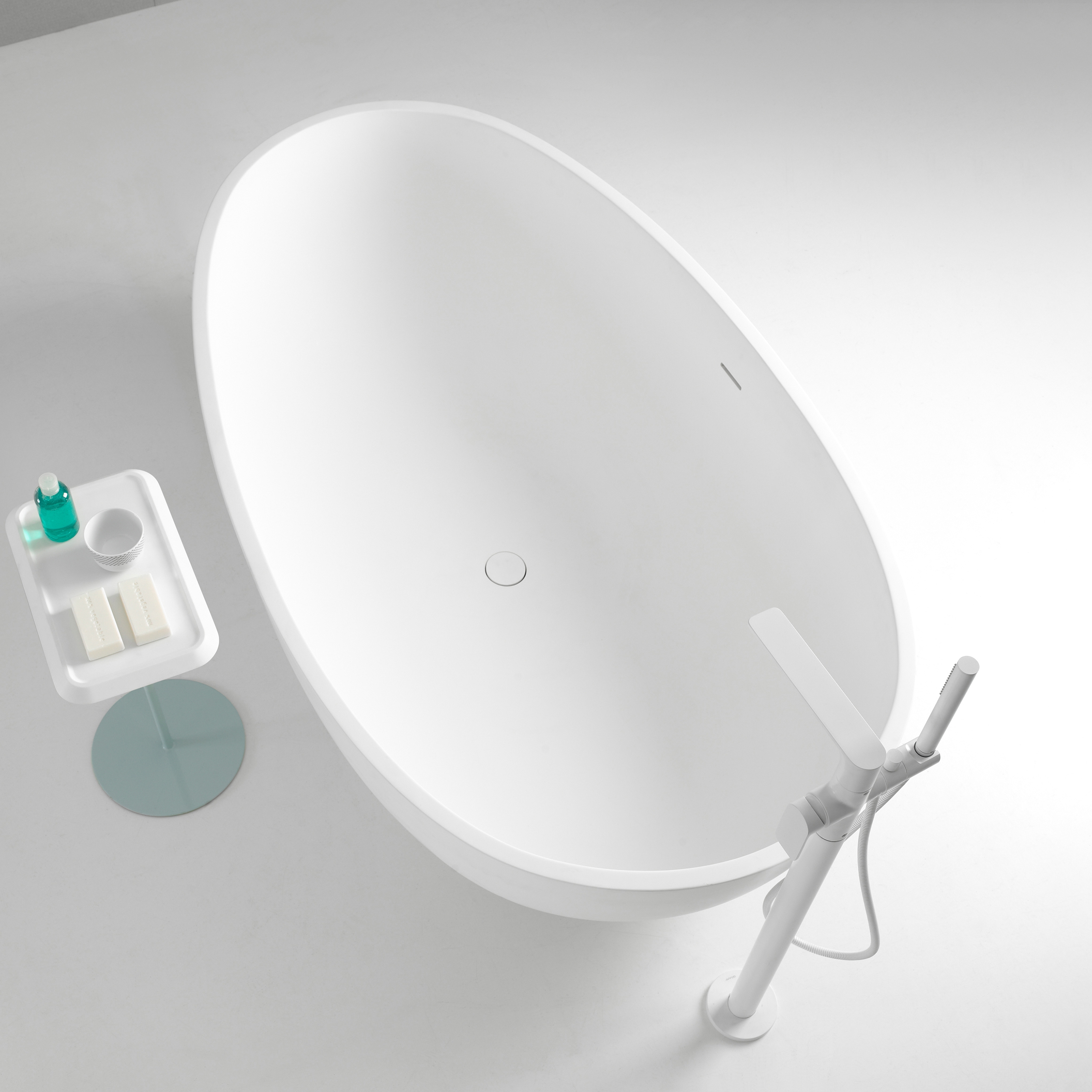 Display product Gout Solidsurface Bathtub from manufacturer Inbani